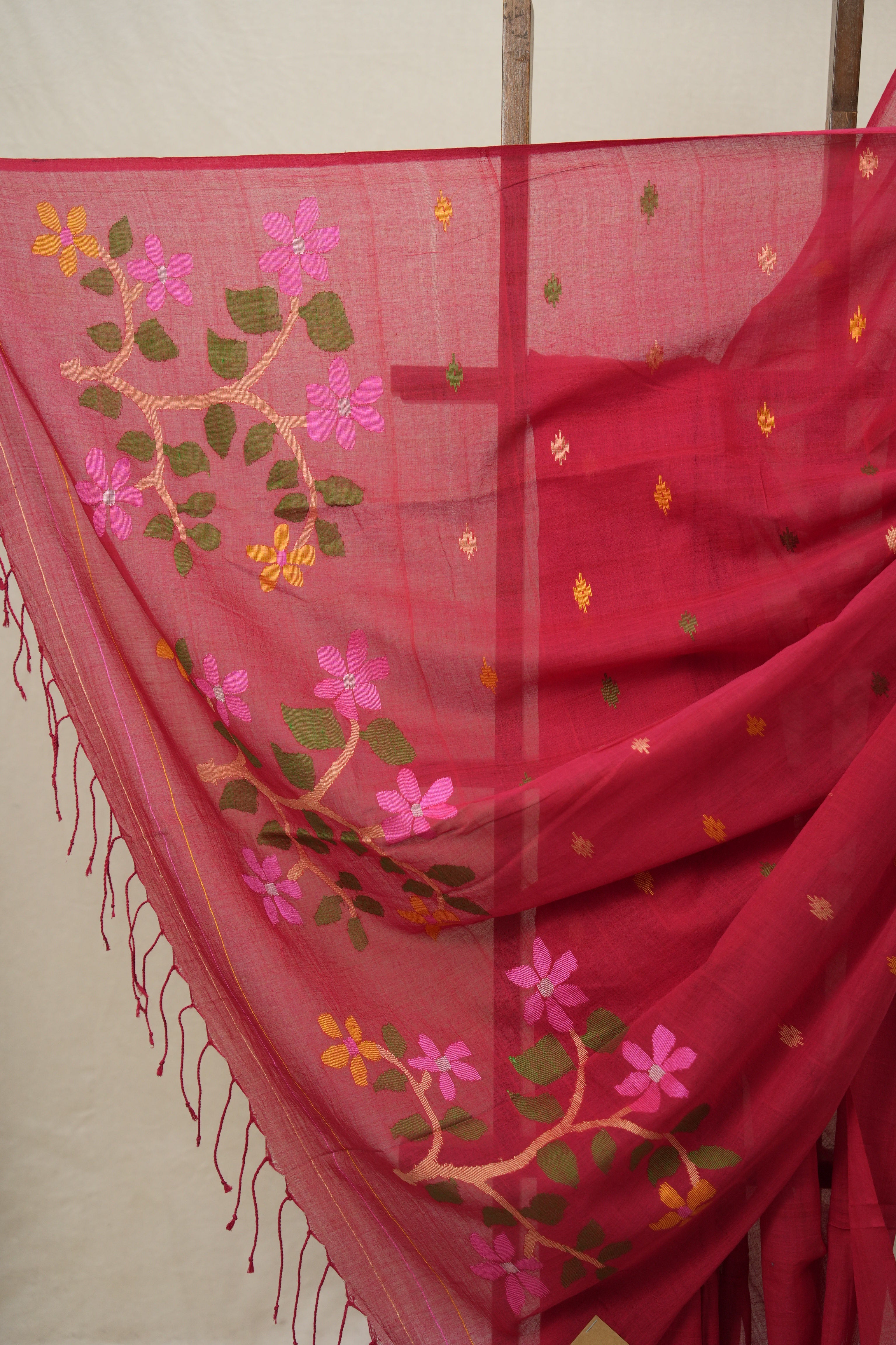 Red Bengal Mul Cotton Saree - SRRBMCS054