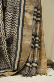 Grey Beige  HBP Tussar Silk Saree - SRGBHTSS757