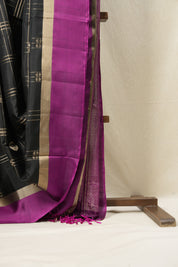 Black Soft Silk Saree - SRBSSS399
