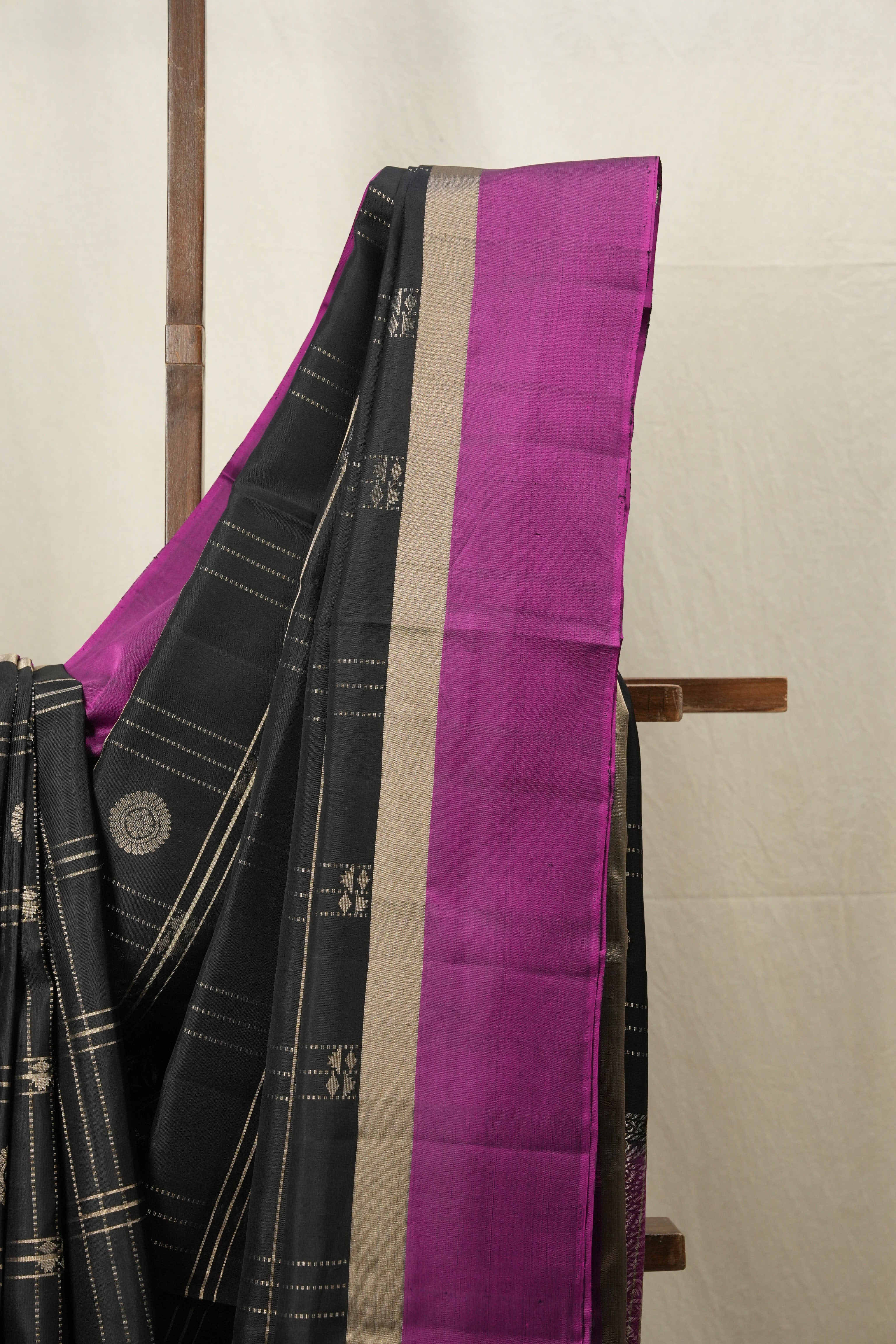 Black Soft Silk Saree - SRBSSS399