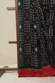 Black Pochampalli Cotton Ikat Saree - SRBPCIS704