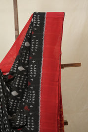 Black Pochampalli Cotton Ikat Saree - SRBPCIS704