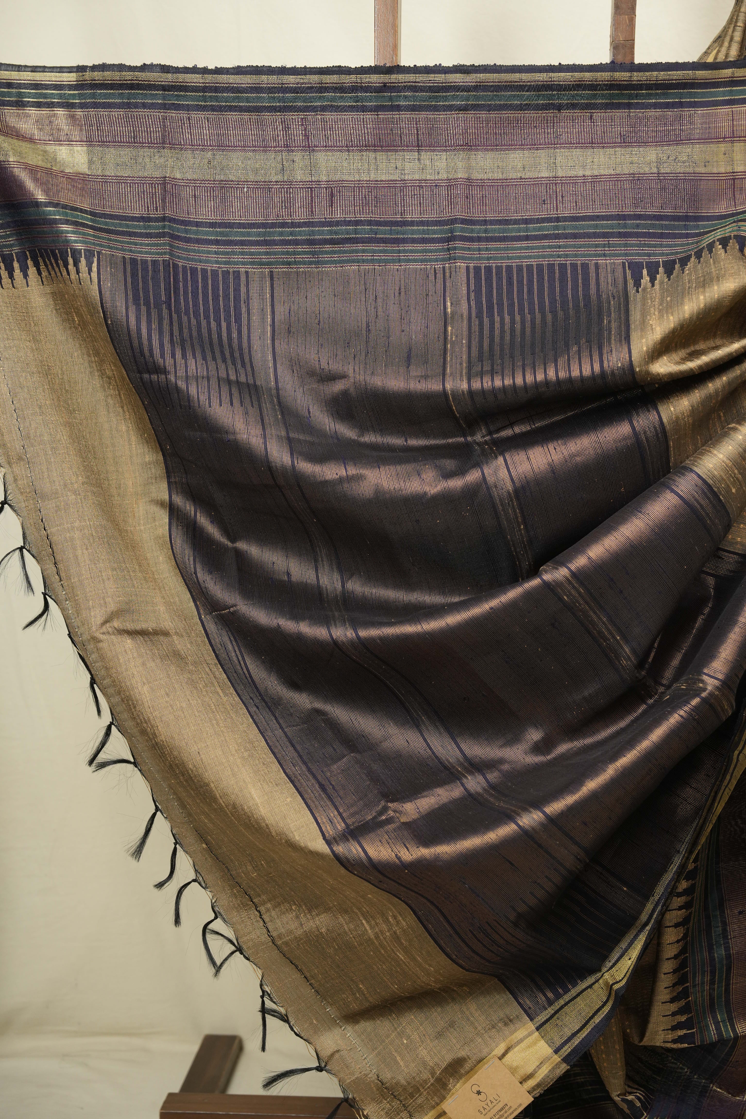 Sand Brown Raw Silk Saree - SRSBRSS1149