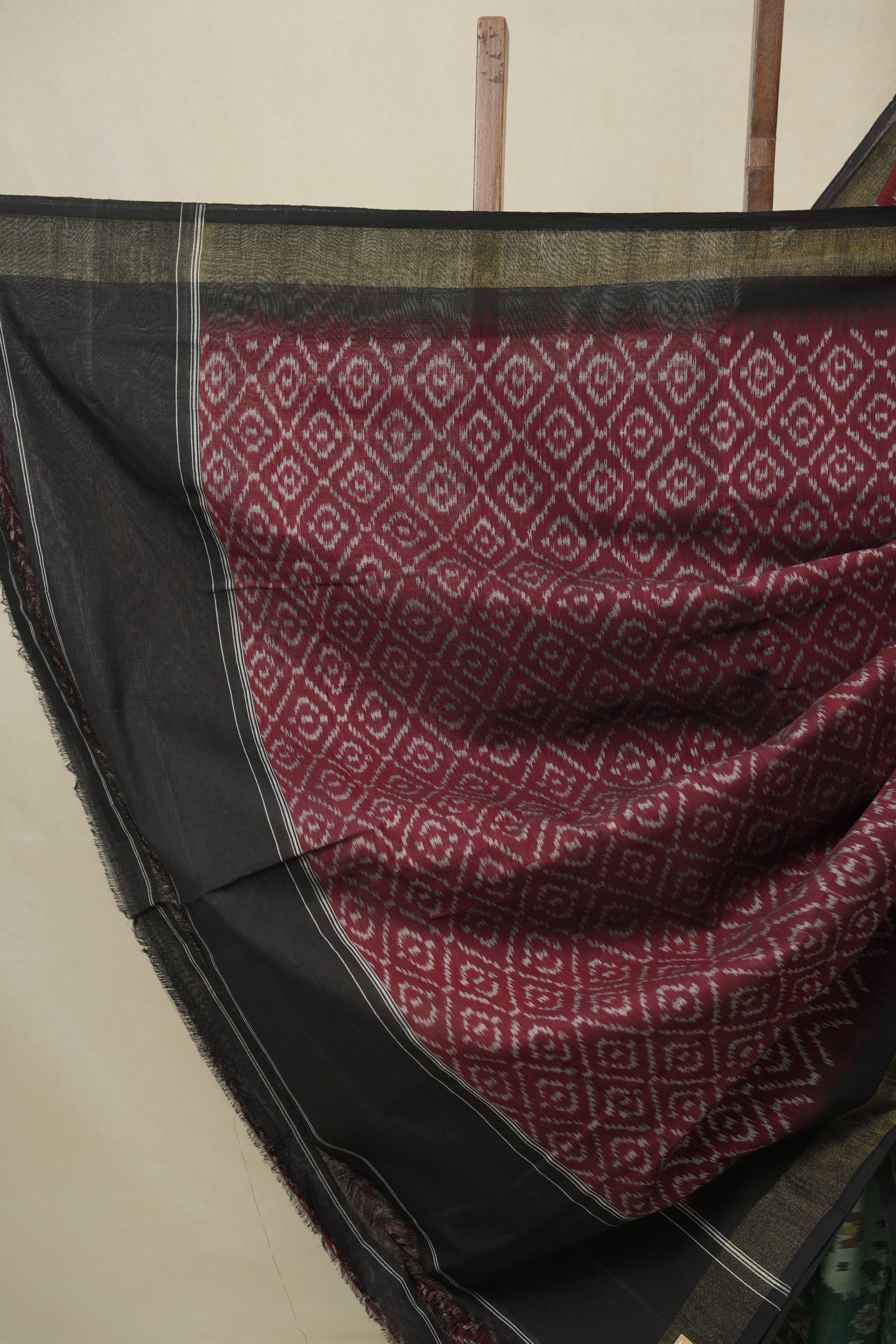 Maroon Pochampalli Cotton Ikat Saree - SRMPCIS719