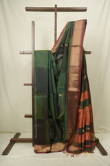 Dual Tone Green Maheshwari Saree - SRDTGMS1233
