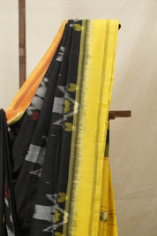 Black Pochampalli Cotton Ikat Saree - SRBPCIS691