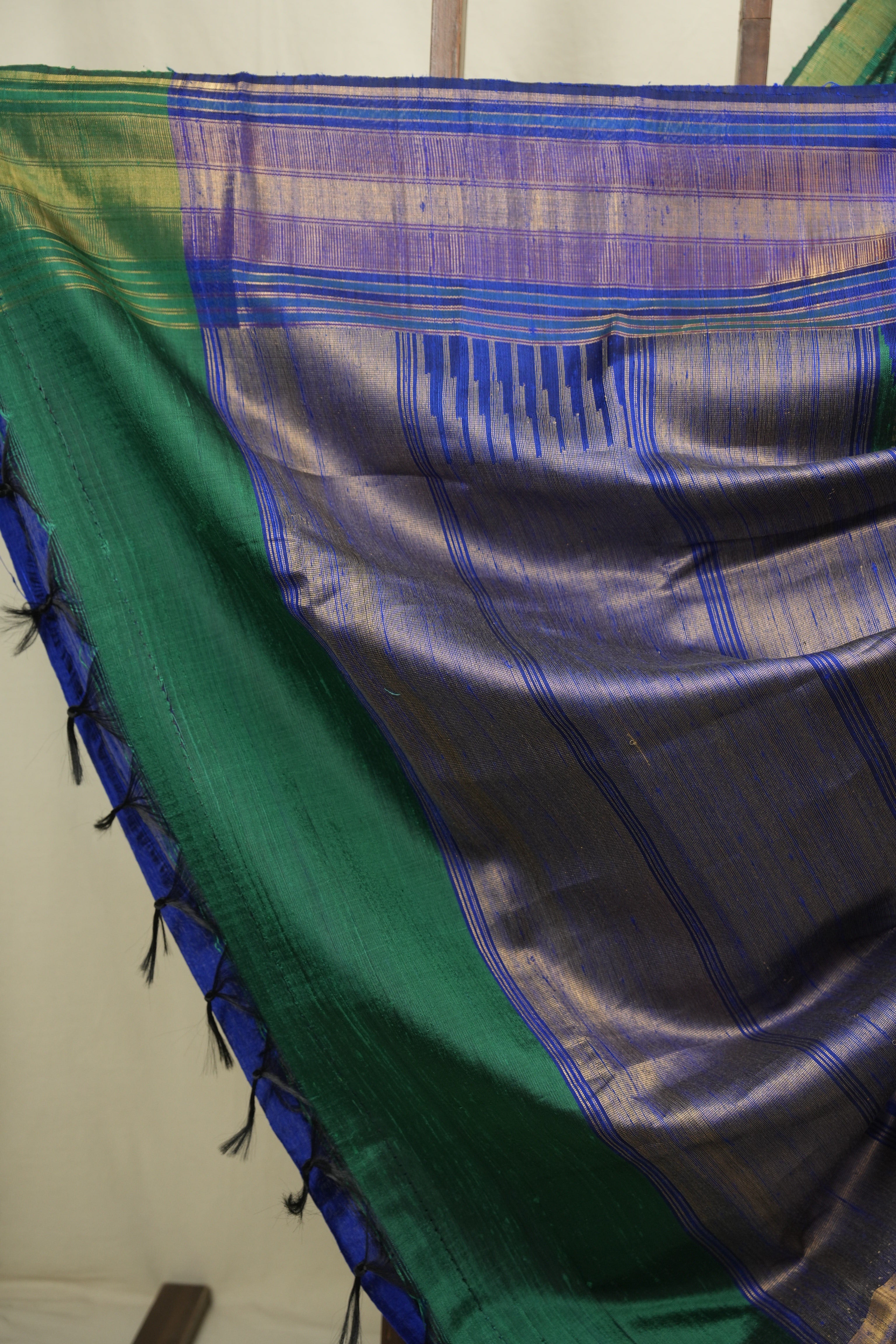 Green Raw Silk Saree - SRGRSS1146