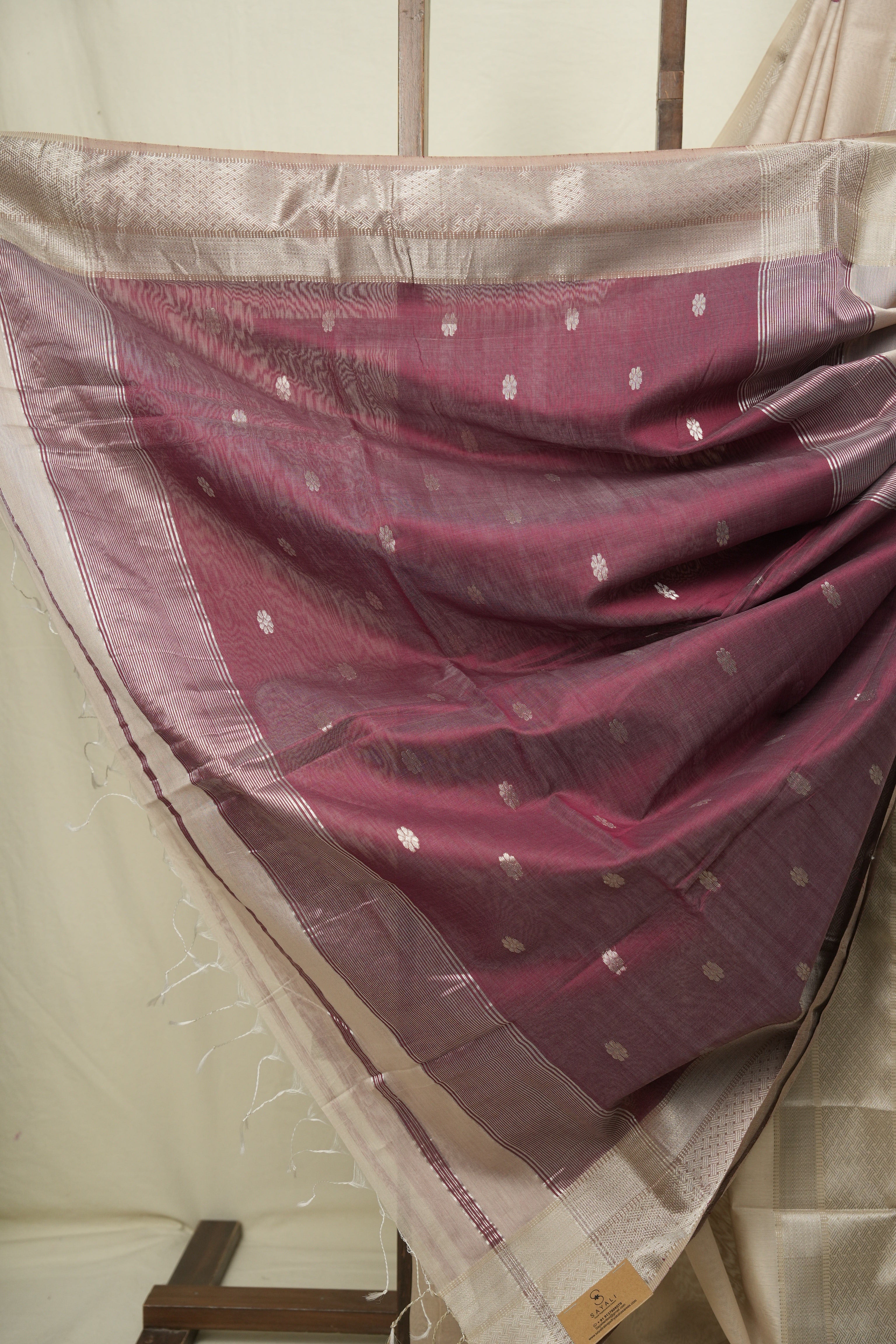 Beige Maheshwari Saree - SRBMS1181