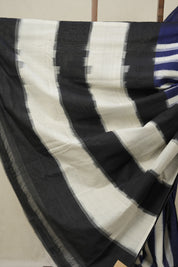 White-Blue Pochampalli Cotton Ikat Saree - SRWBPCIS664
