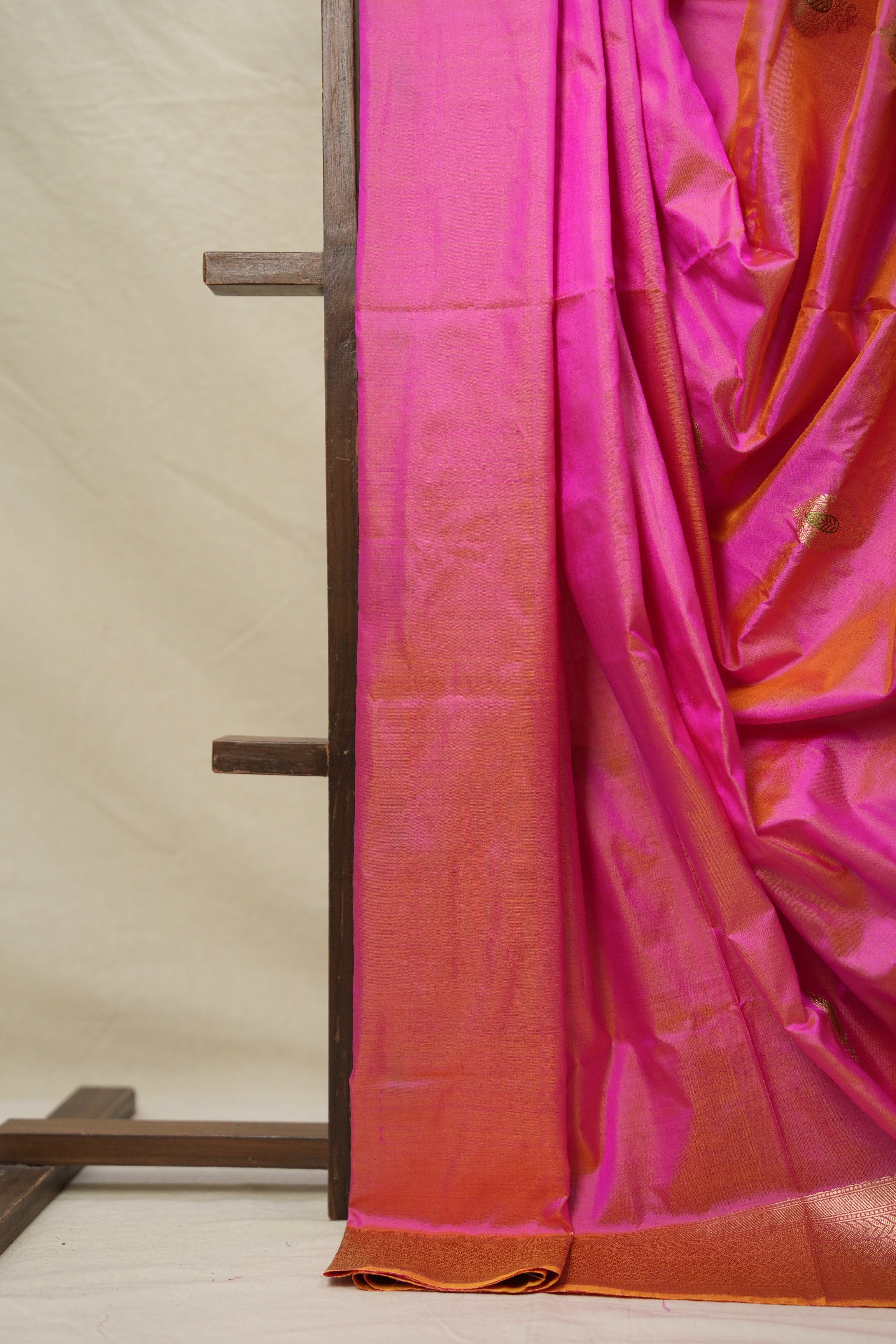 Peach- Pink Banarasi Silk Saree - SRPPBSS019