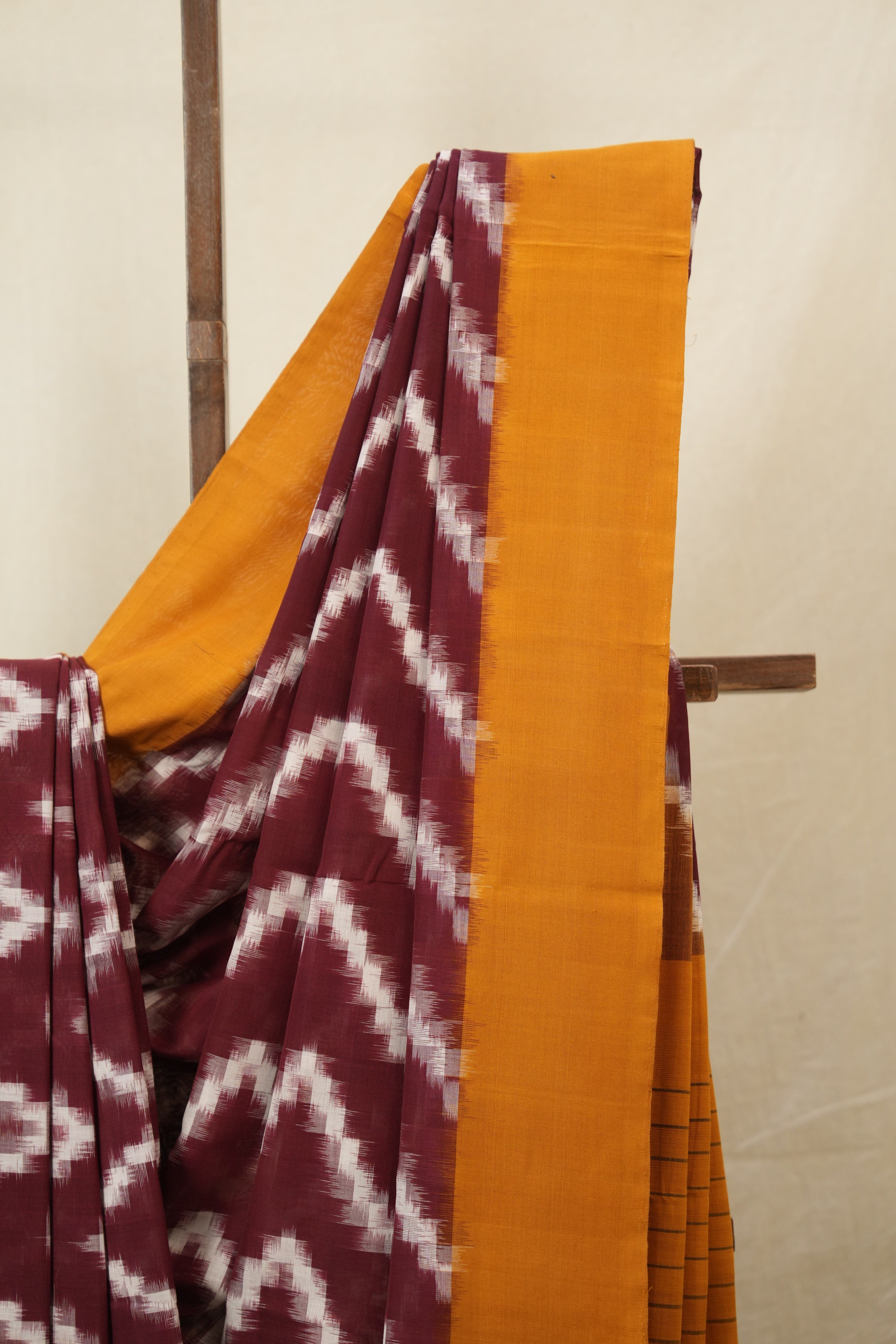 Maroon Pochampalli Cotton Ikat Saree - SRMPCIS713