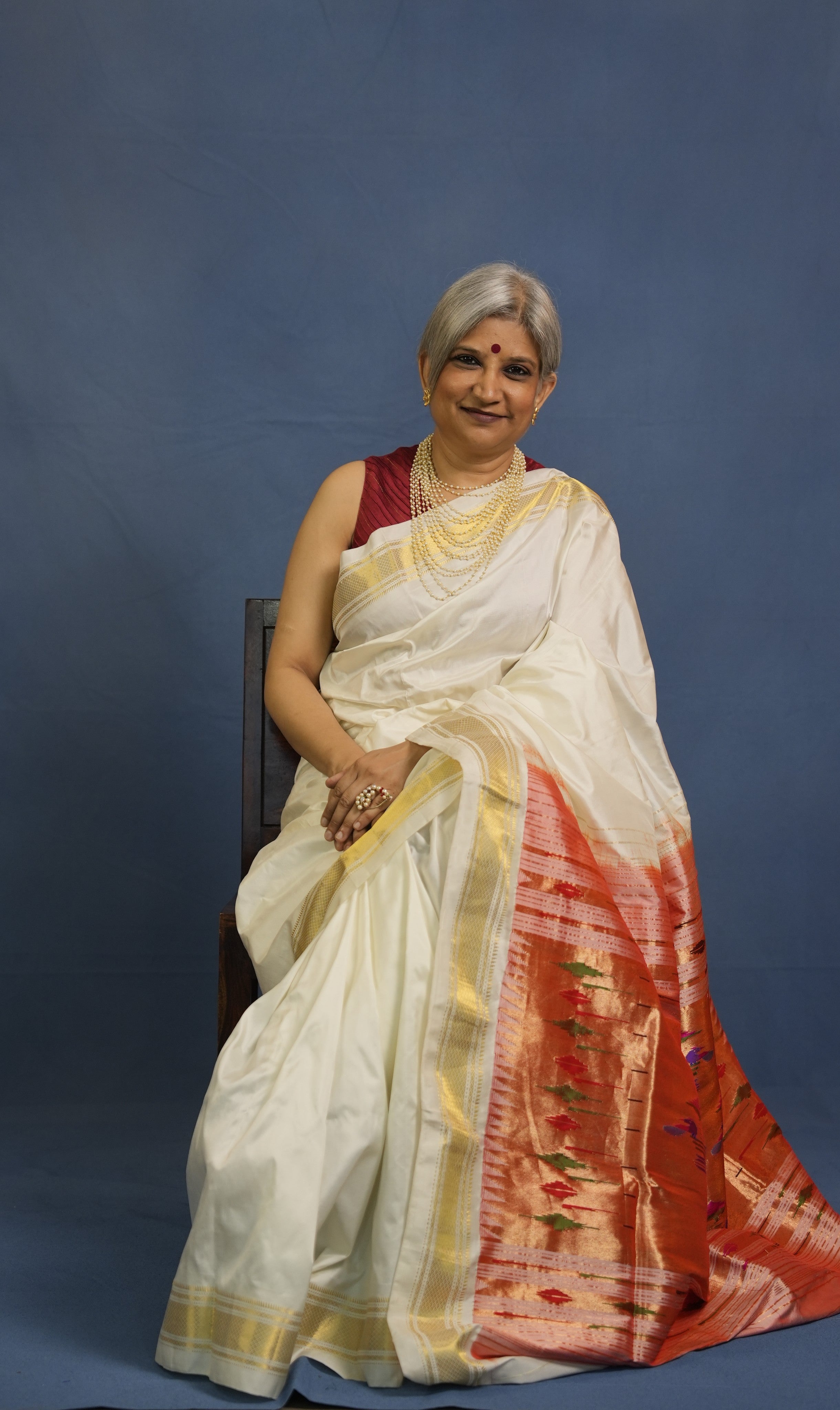 Milky White Silk Paithani Saree - SRMWSPS746