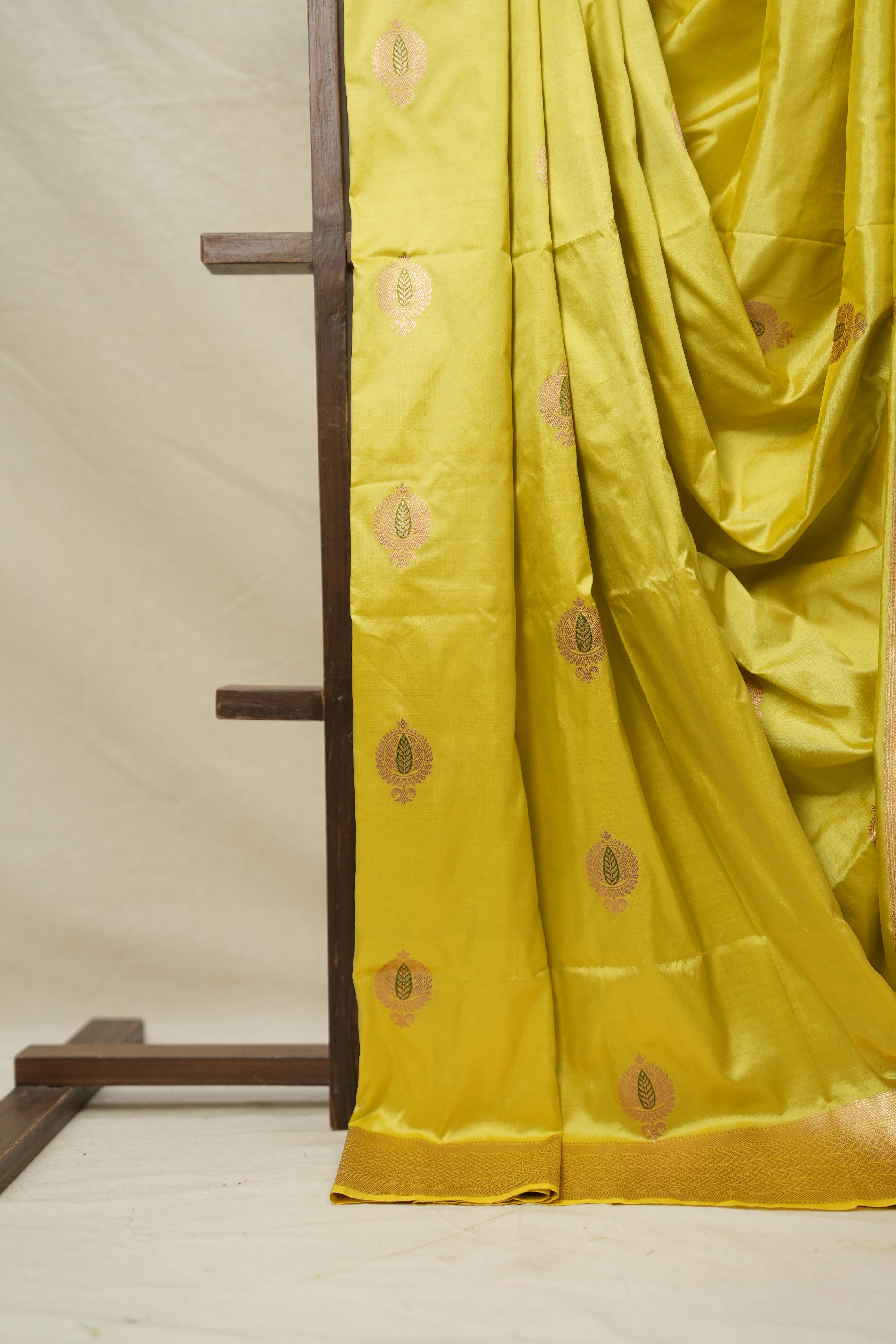 Lemon Yellow Banarasi Silk Saree - SRLYBSS022
