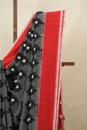 Black Pochampalli Cotton Ikat Saree - SRBPCIS711