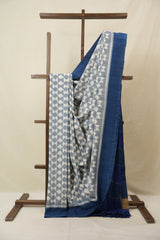 White - Teal Blue Pochampalli Cotton Ikat Saree - SRWTBPCIS669
