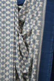 White - Teal Blue Pochampalli Cotton Ikat Saree - SRWTBPCIS669