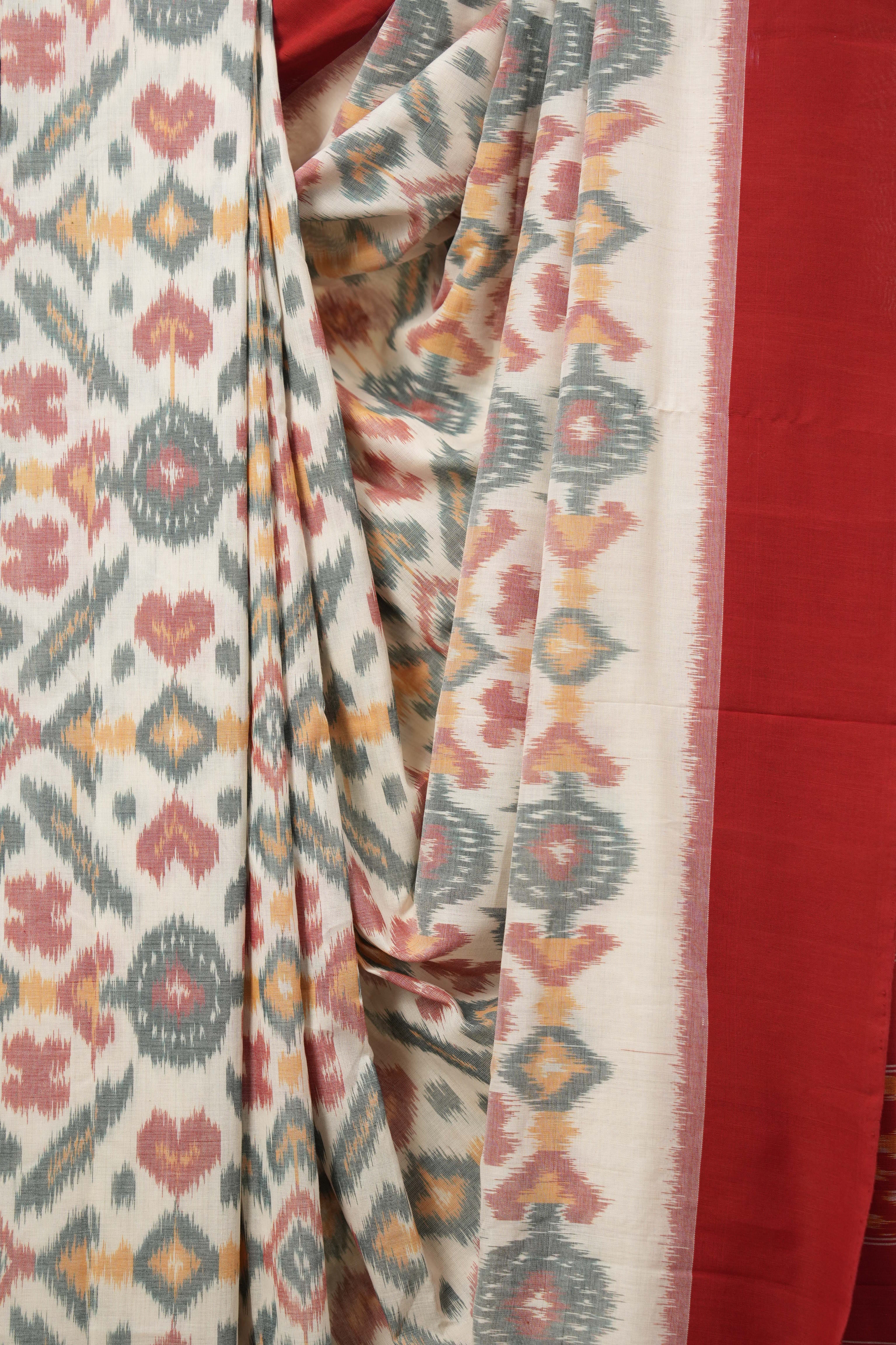 Off-White Pochampalli Cotton Ikat Saree - SROWPCIS653