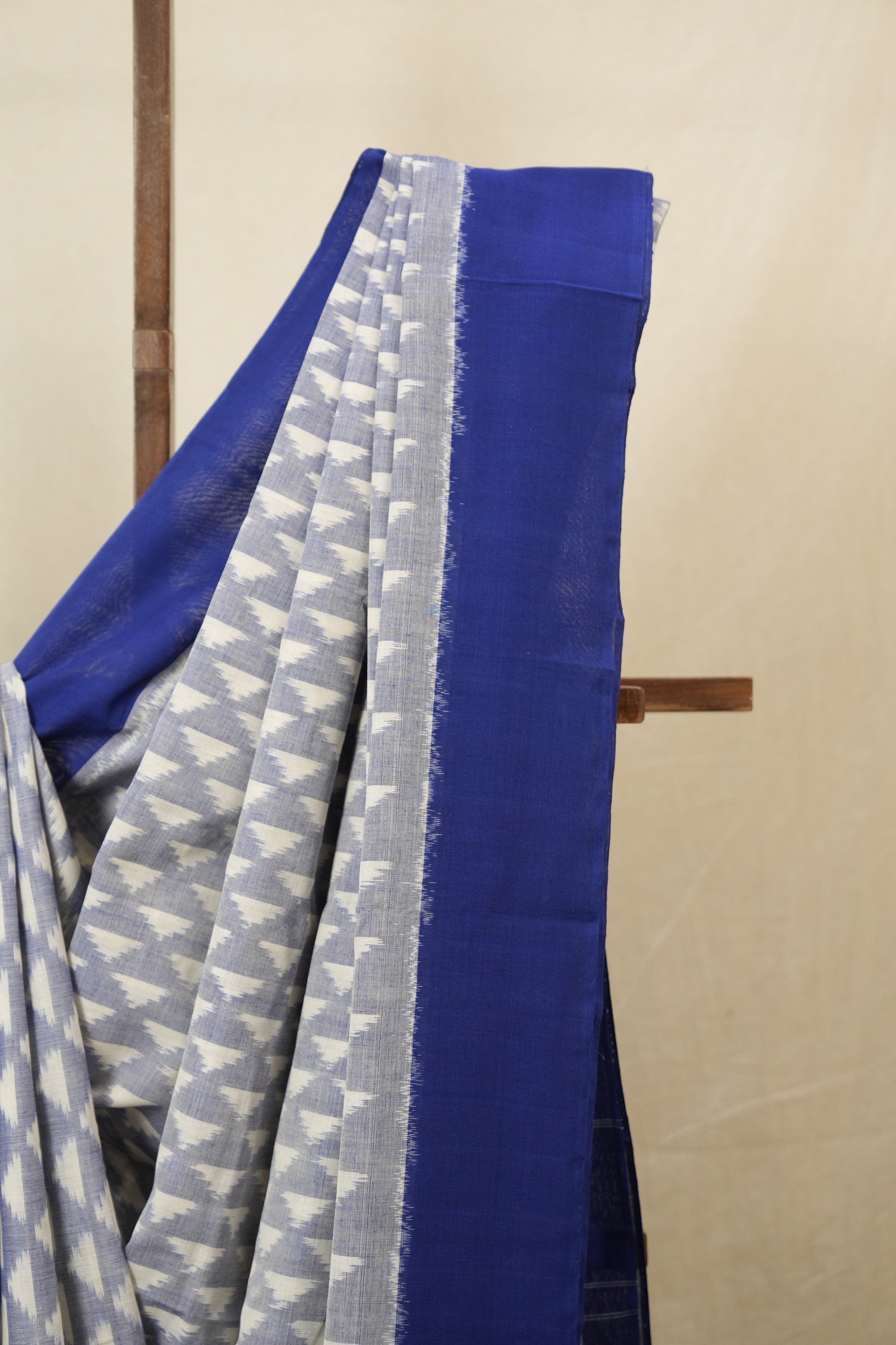 Light Blue Pochampalli Cotton Ikat Saree - SRLBPCIS668