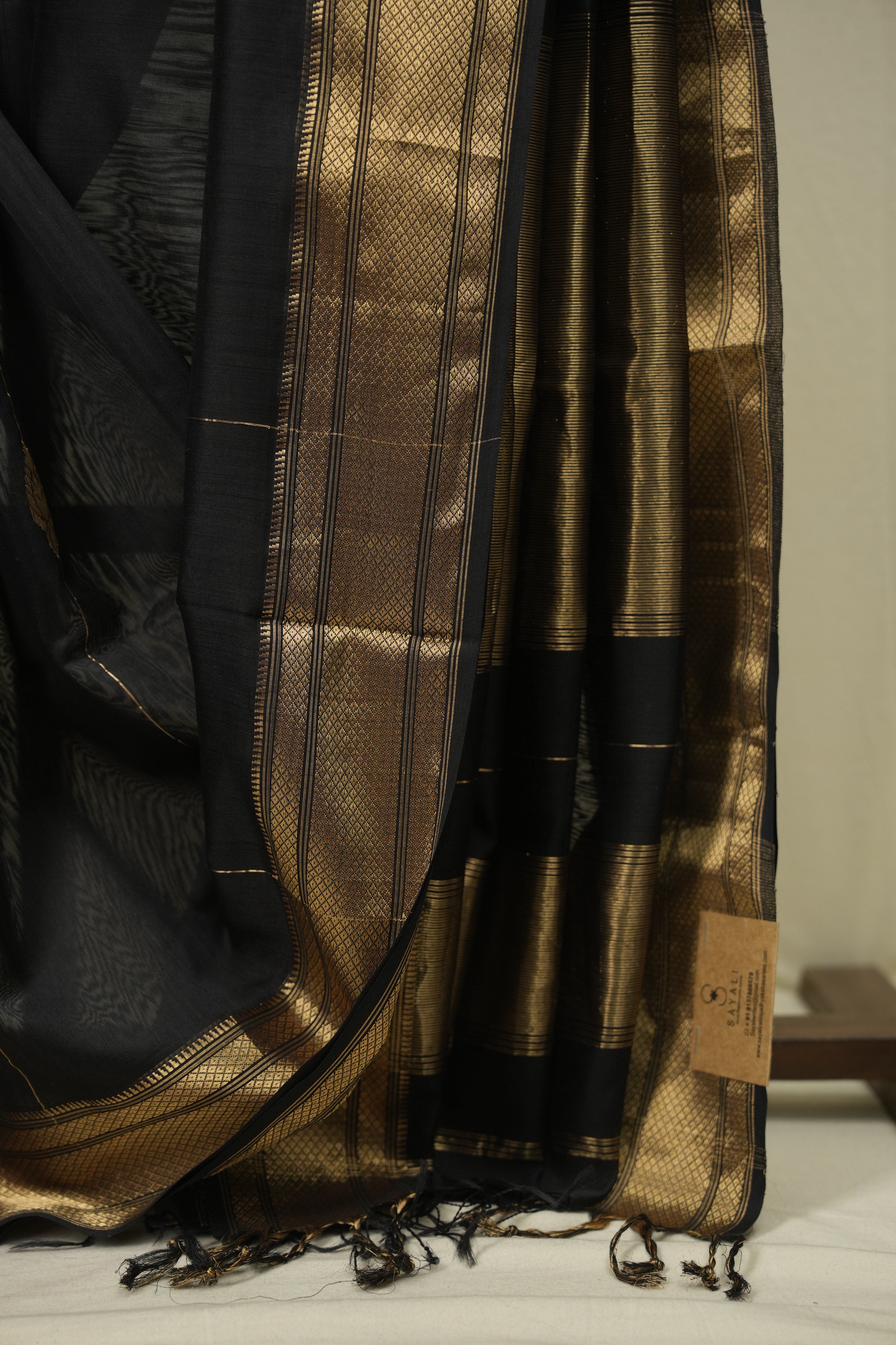 Black Maheshwari Saree - SRBMS1180