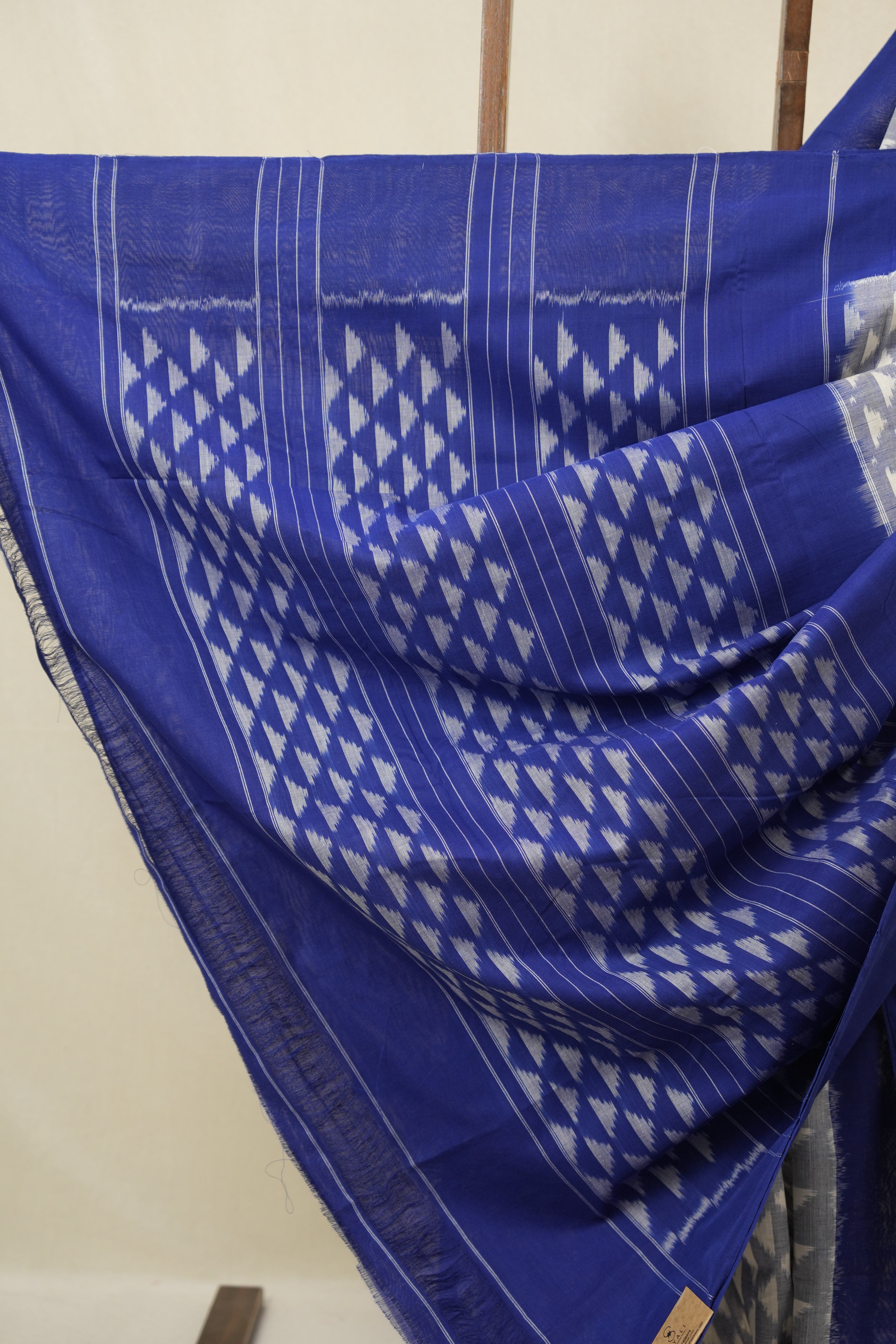 Light Blue Pochampalli Cotton Ikat Saree - SRLBPCIS668
