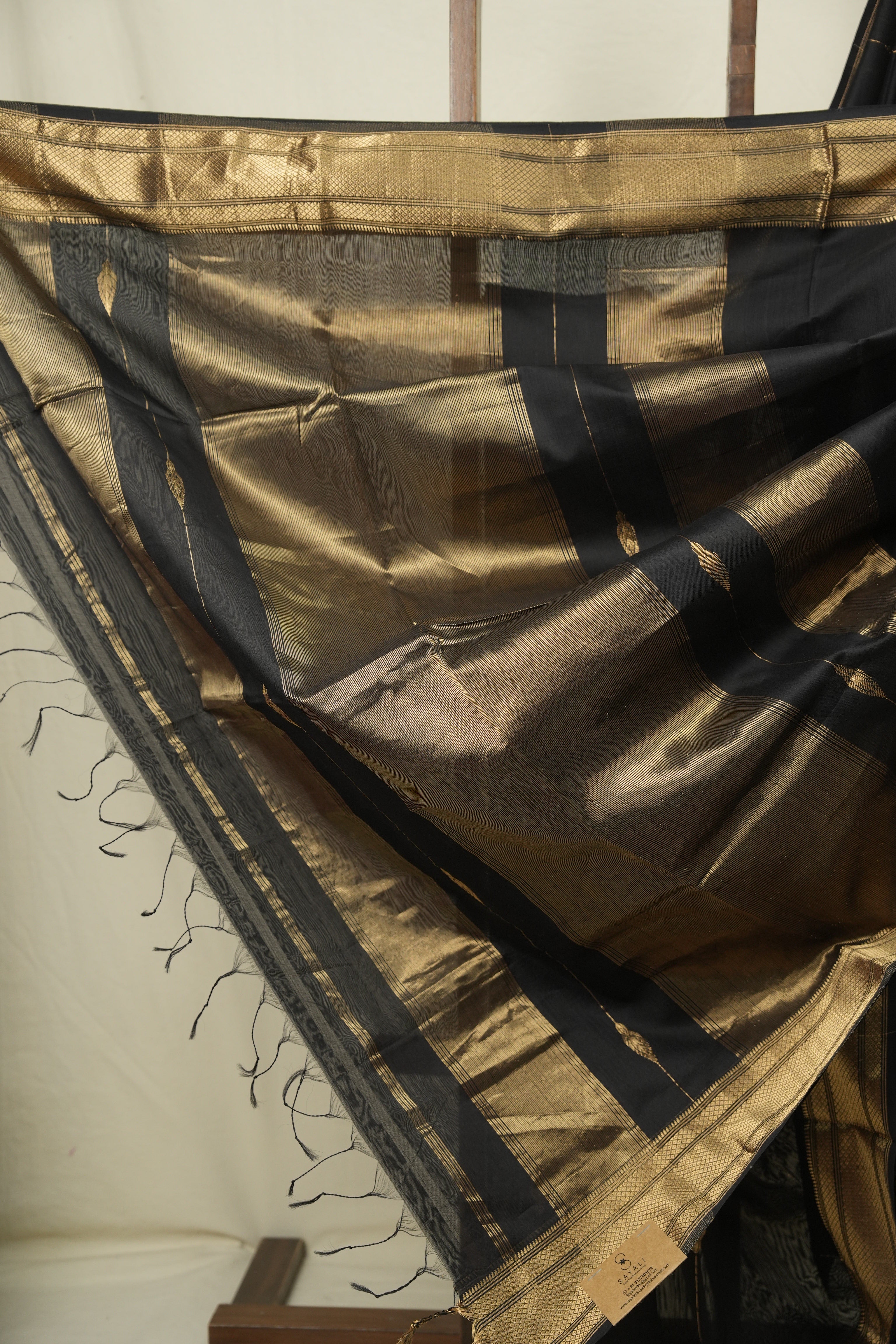 Black Maheshwari Saree - SRBMS1180