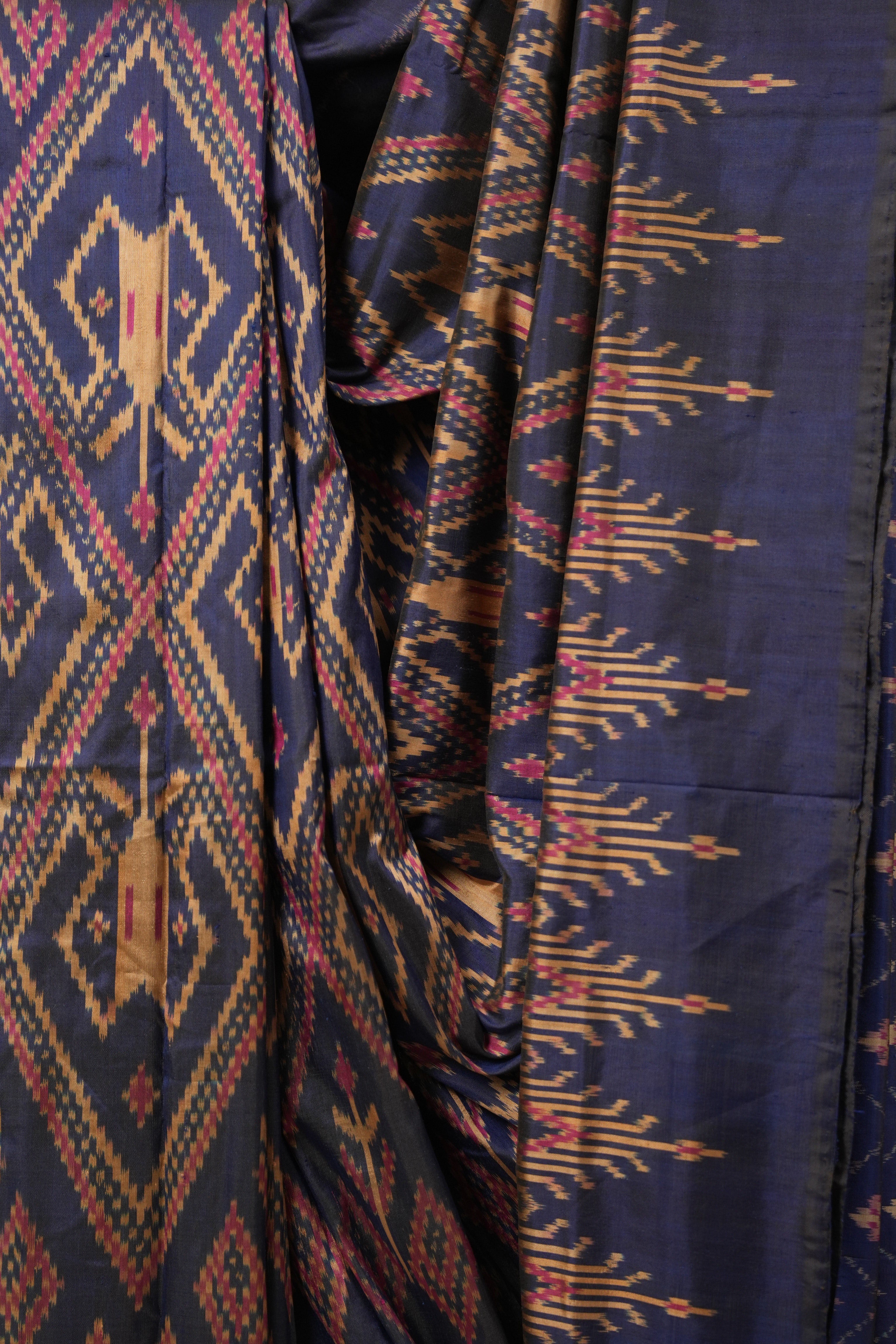 Royal Blue Pochampalli Silk Ikat Saree - SRRBPSIS294