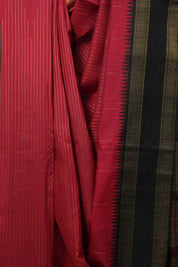 Red Raw Silk Saree - SRRRSS614