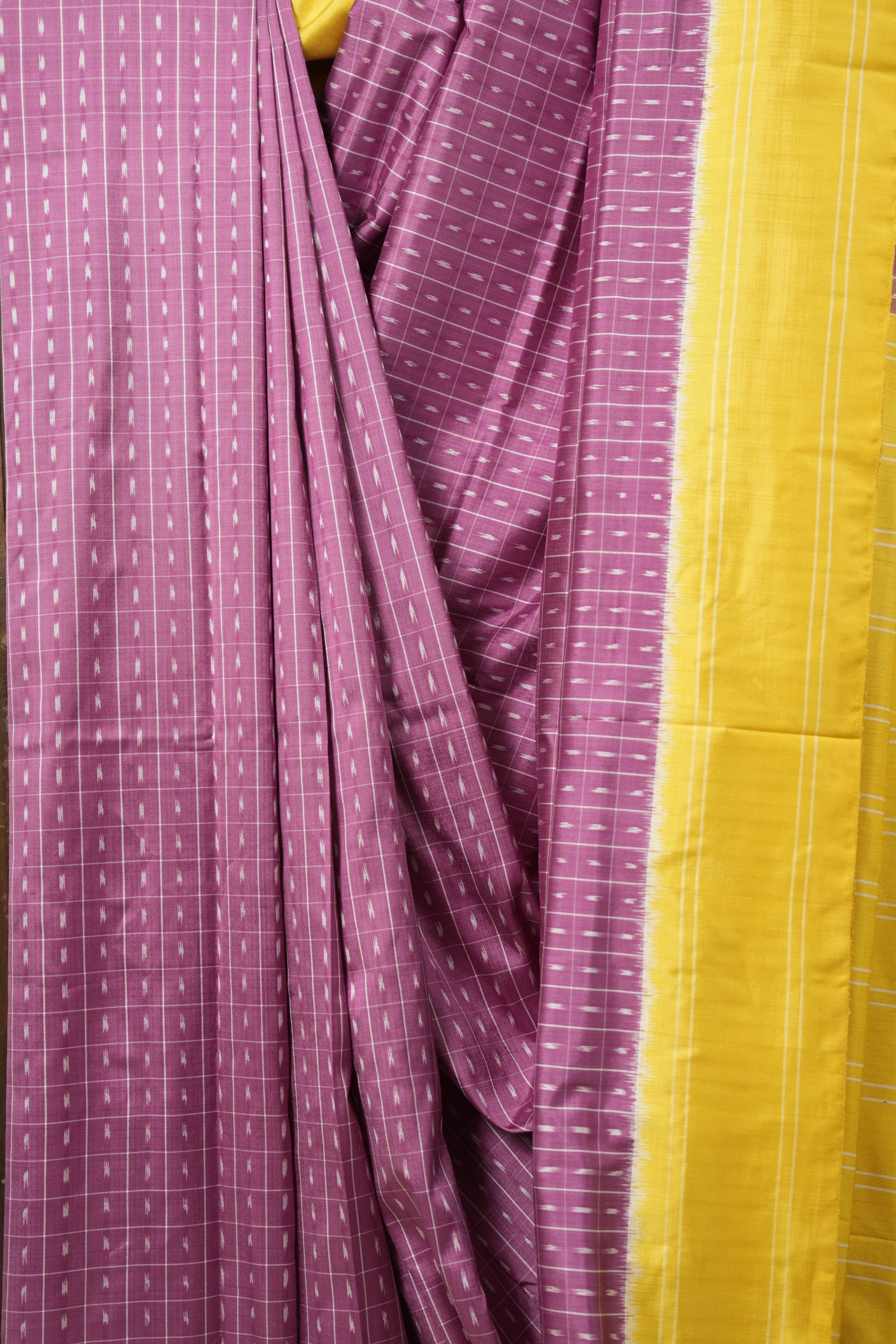 Orchid Purple Pochampalli Silk Ikat Saree - SROPPSIS293