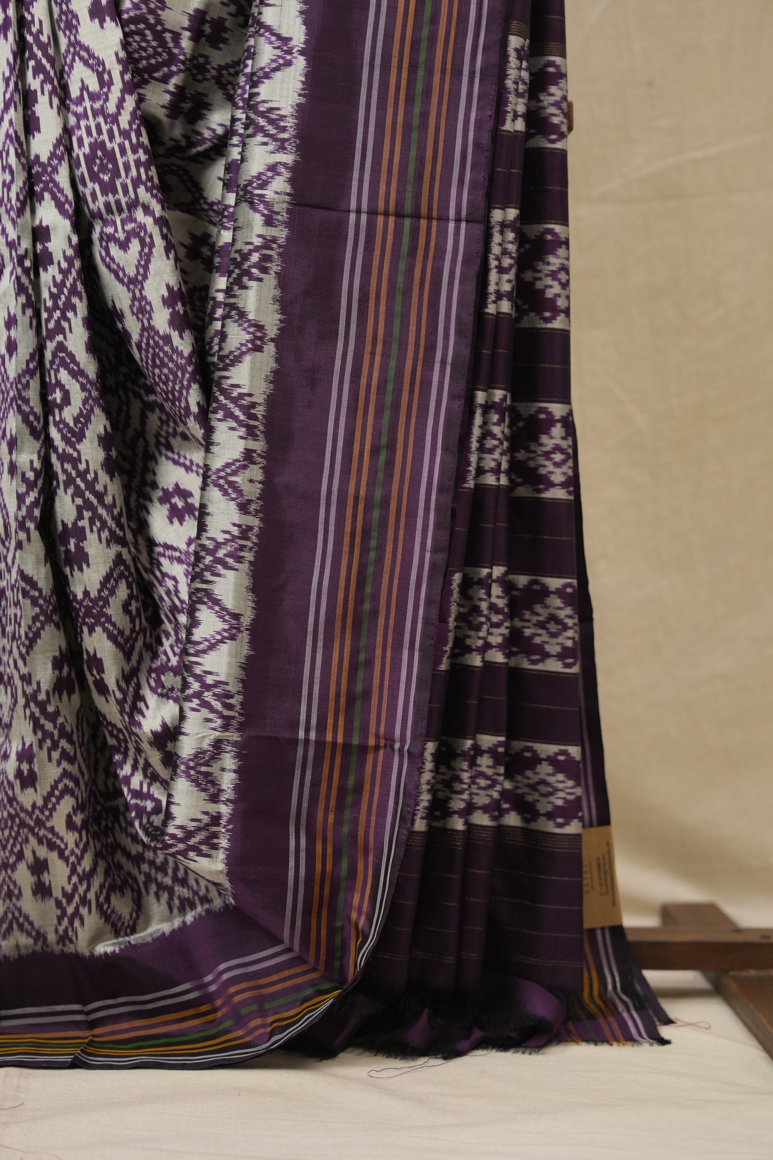 Grey Pochampalli Silk Ikat Saree - SRGPSIS308