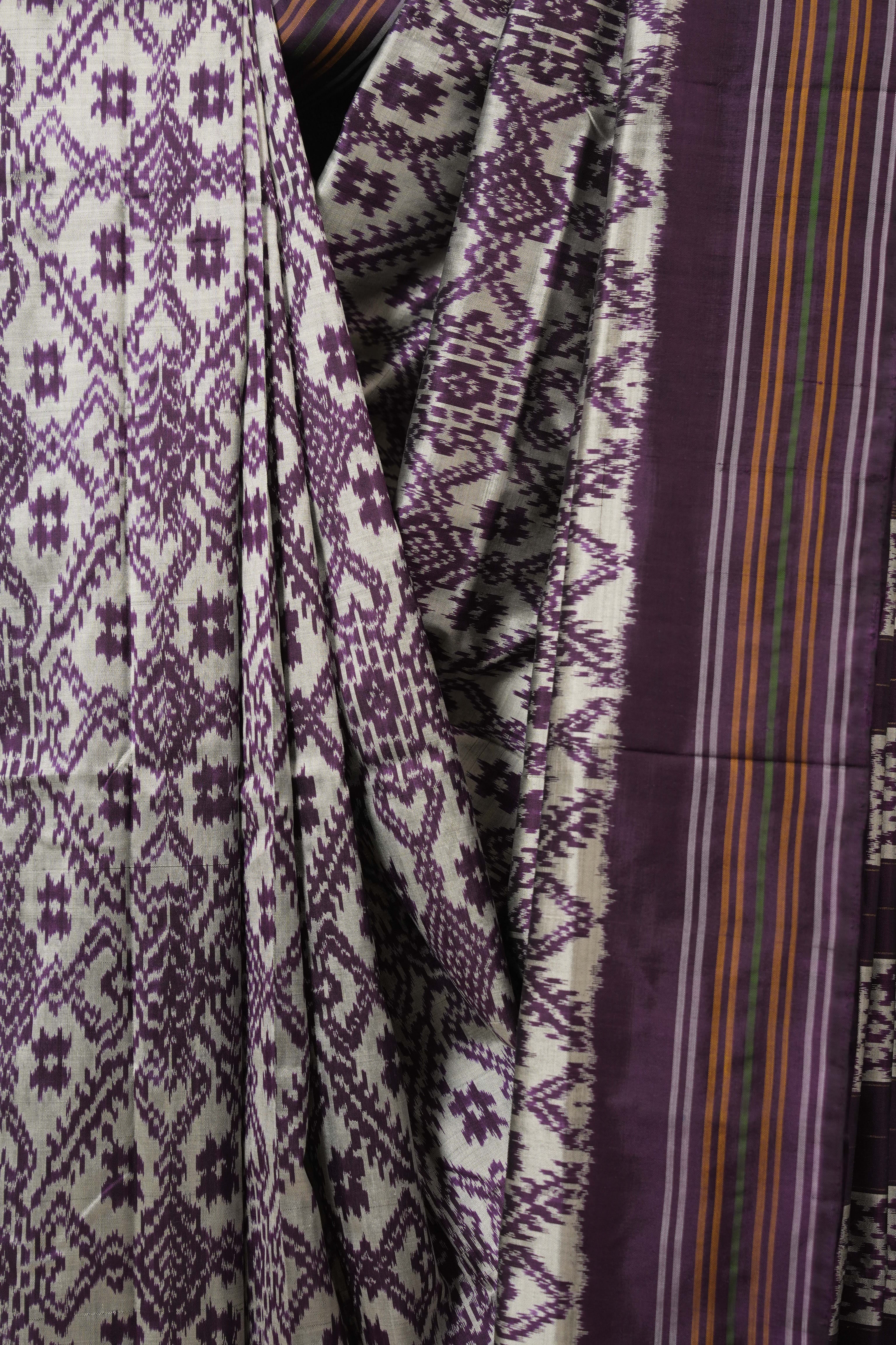 Grey Pochampalli Silk Ikat Saree - SRGPSIS308