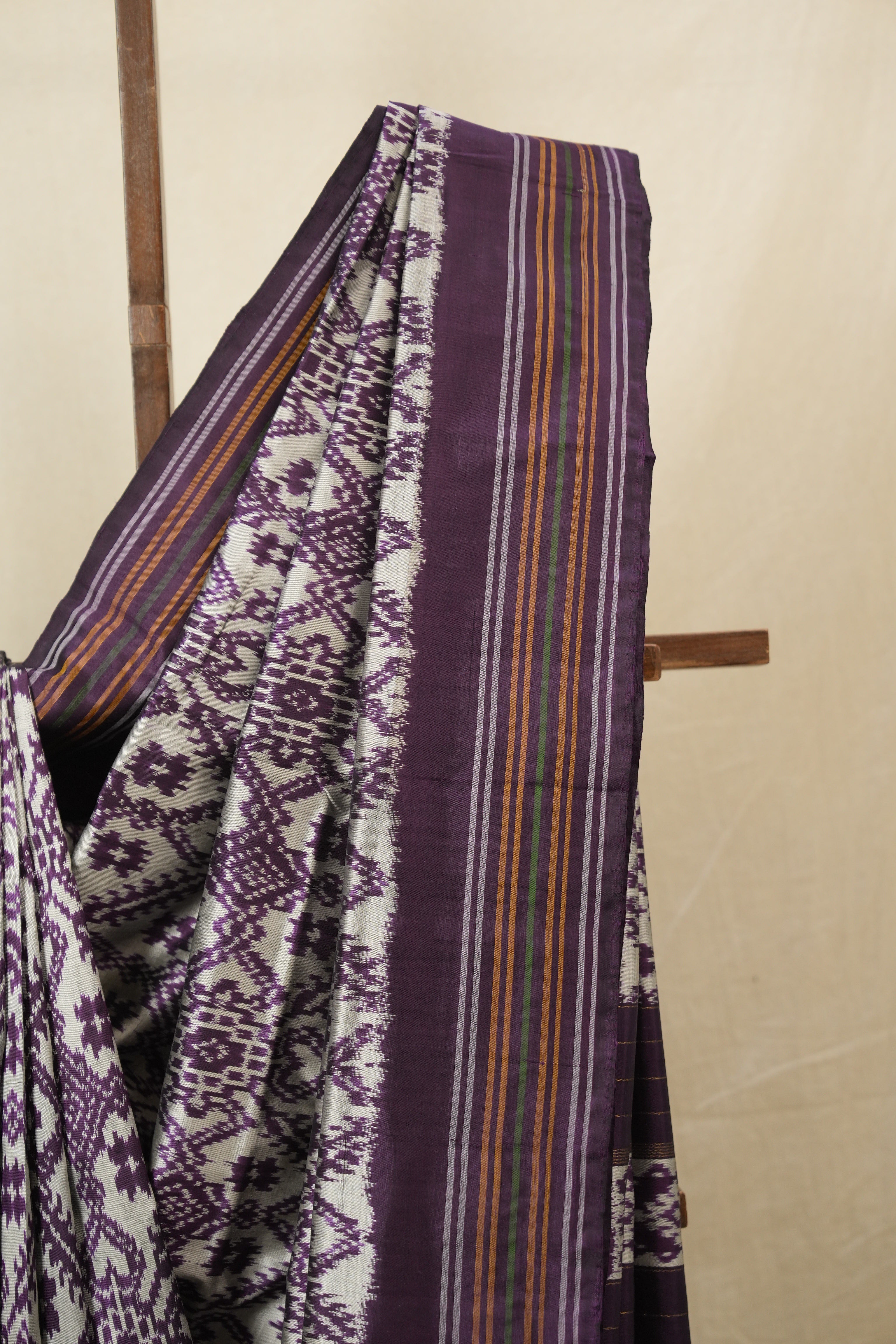Grey Pochampalli Silk Ikat Saree - SRGPSIS308