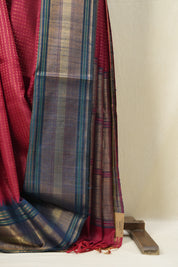 Red Raw Silk Saree - SRRRSS636