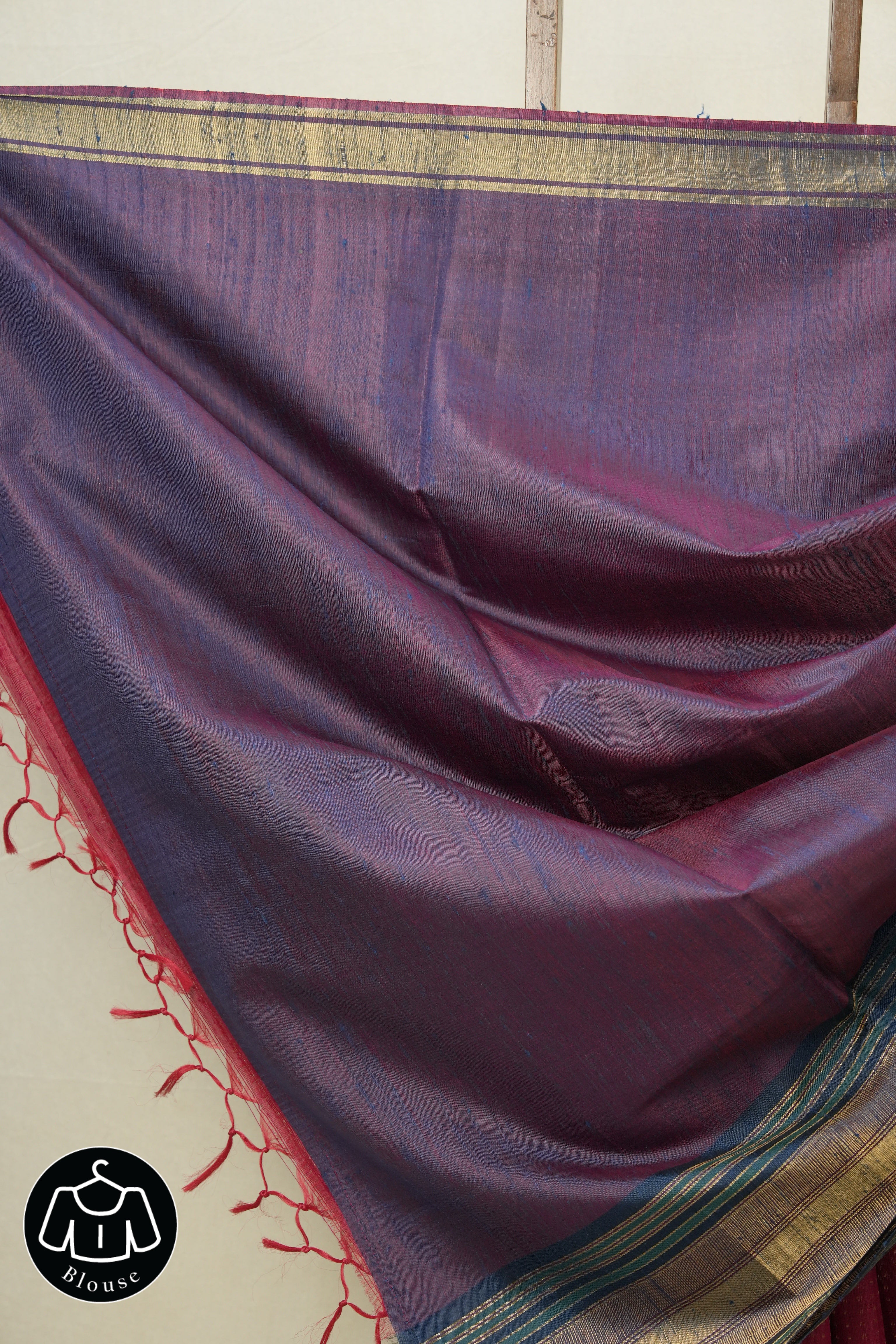 Red Raw Silk Saree - SRRRSS636