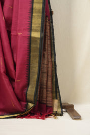 Red Raw Silk Saree - SRRRSS347