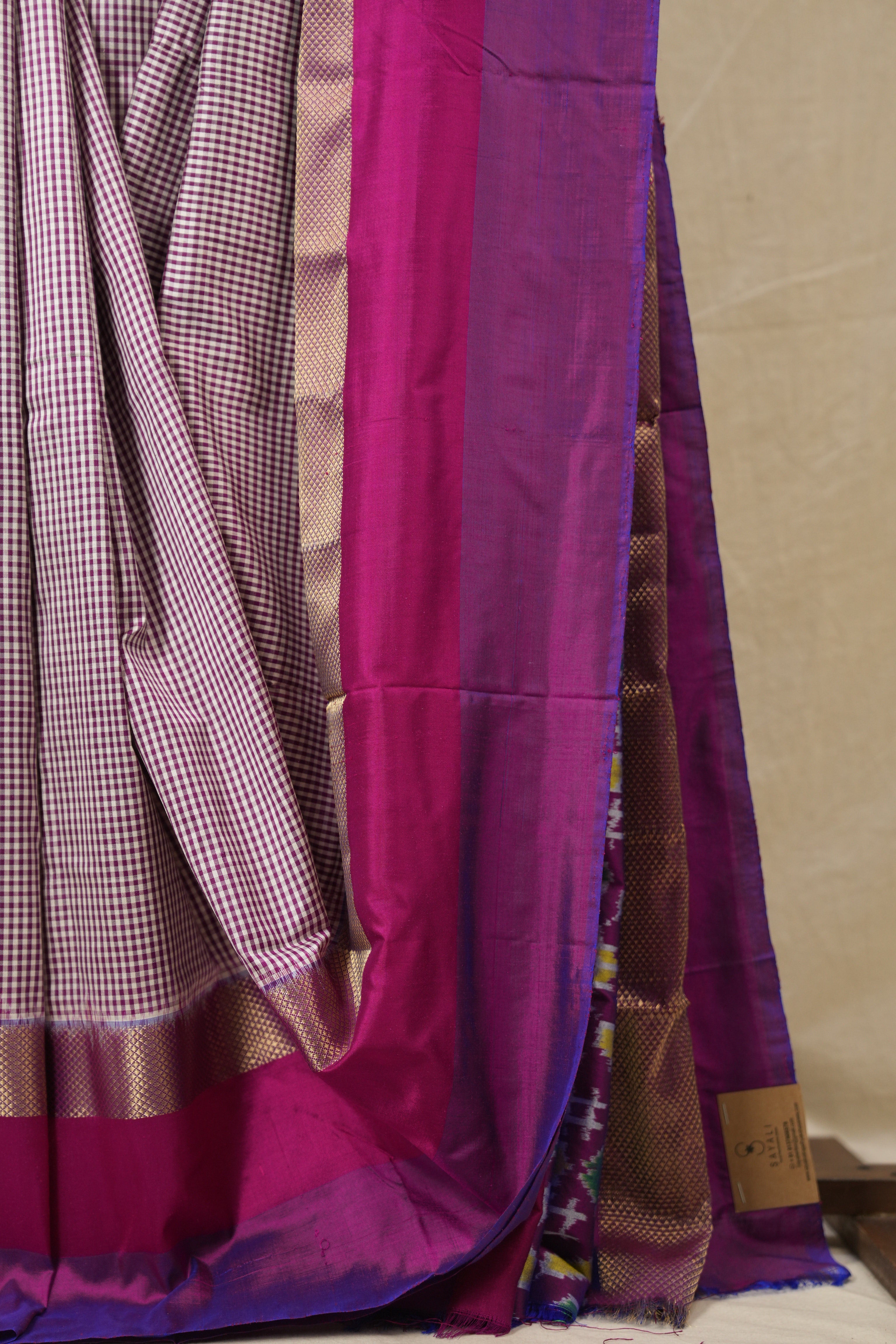 White Purple Pochampalli Silk Ikat Saree - SRWPPSIS300