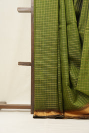 Mehendi Green Raw Silk Saree - SRMGRSS389