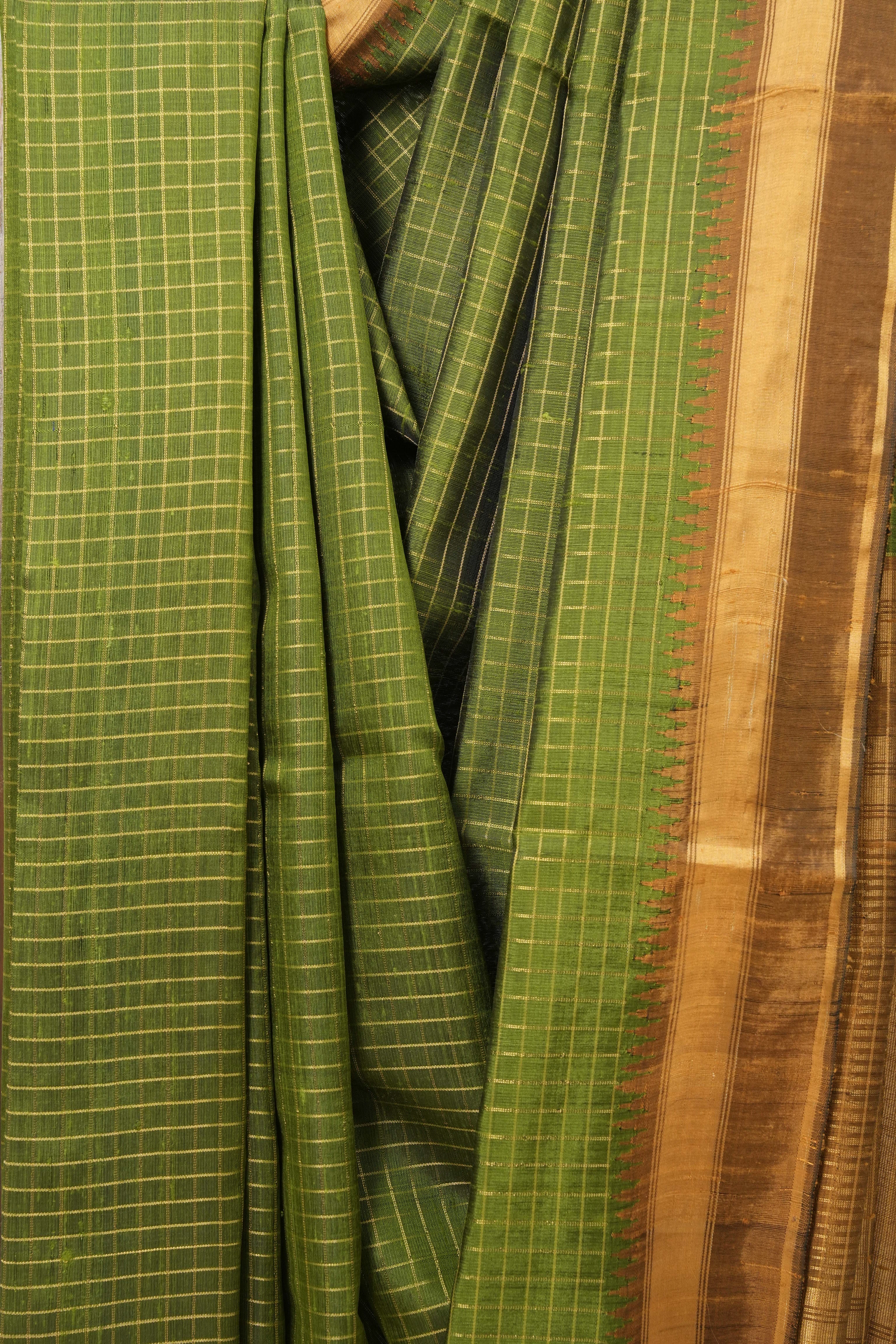 Mehendi Green Raw Silk Saree - SRMGRSS389