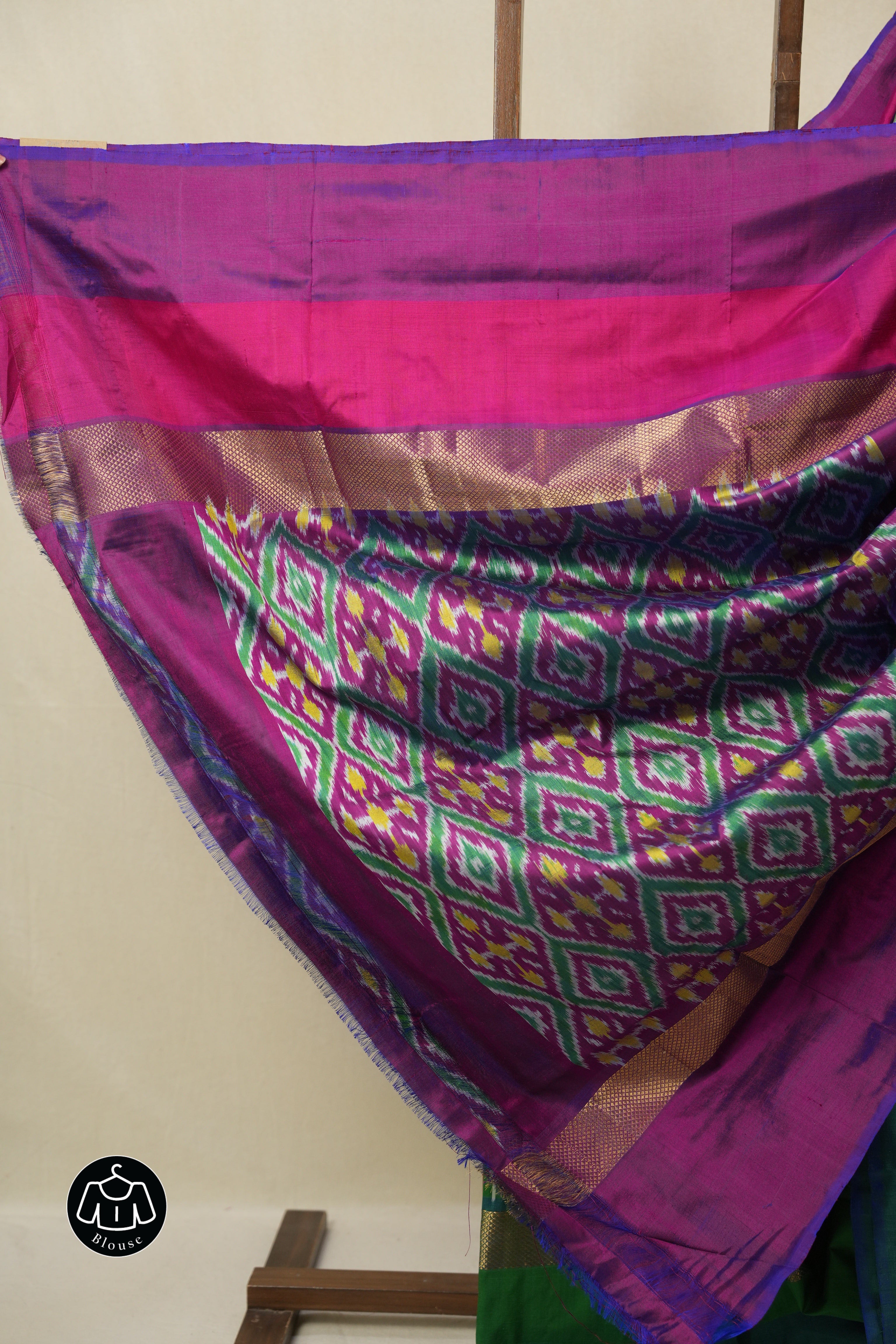 Mint Green Pochampalli Silk Ikat Saree - SRMGPSIS299