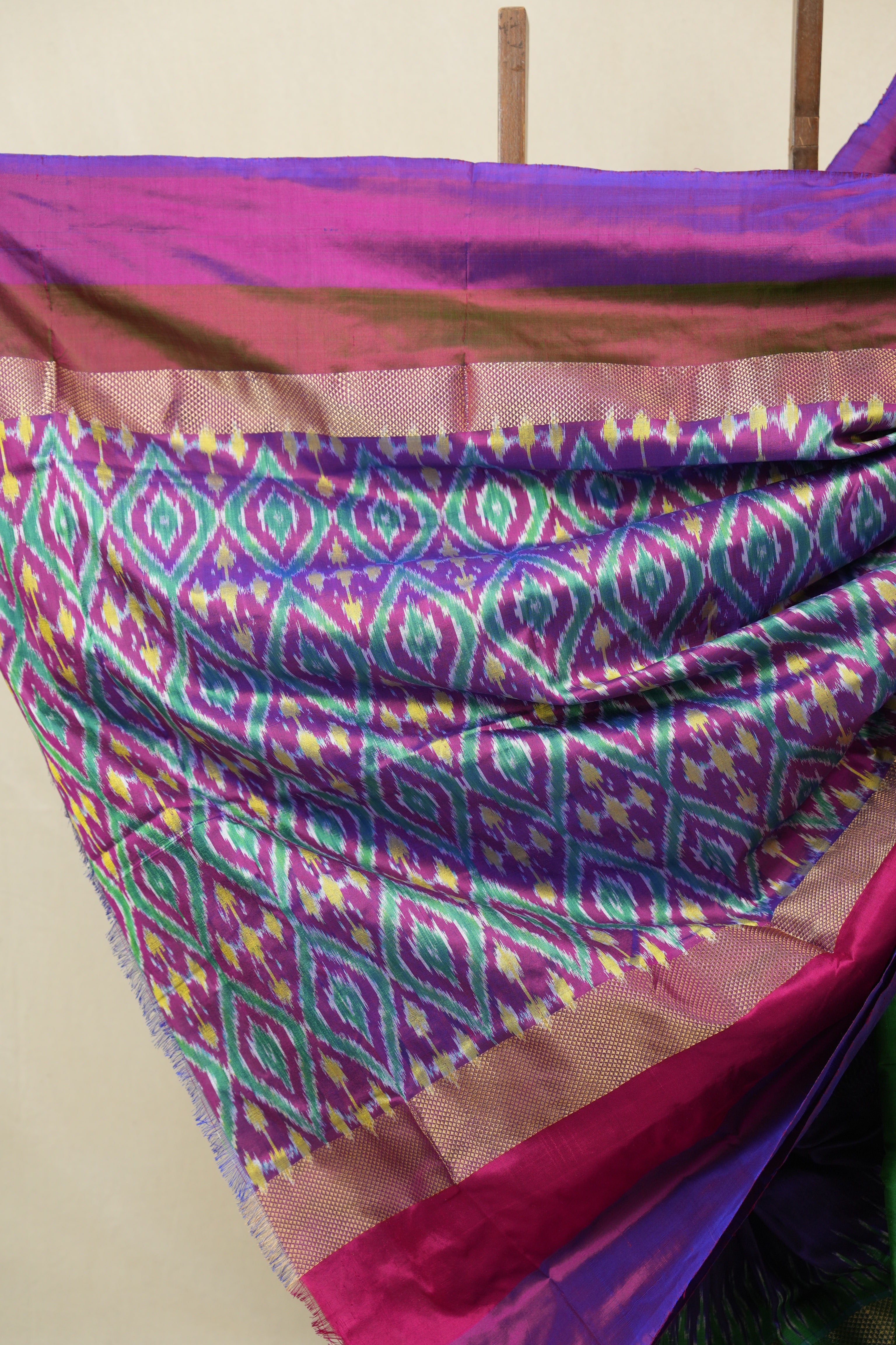 Violet Pochampalli Silk Ikat Saree - SRVPSIS301