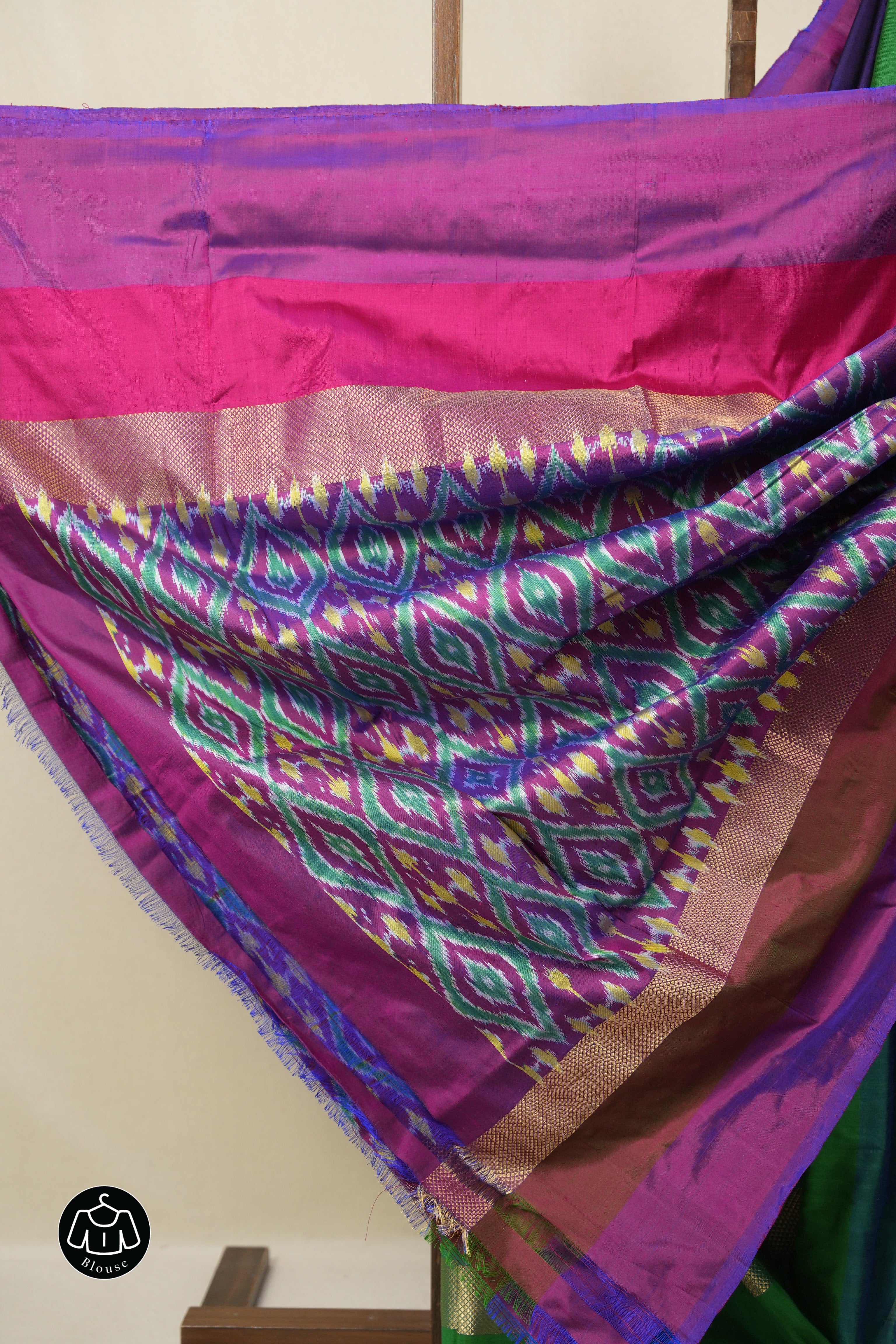 Violet Pochampalli Silk Ikat Saree - SRVPSIS301