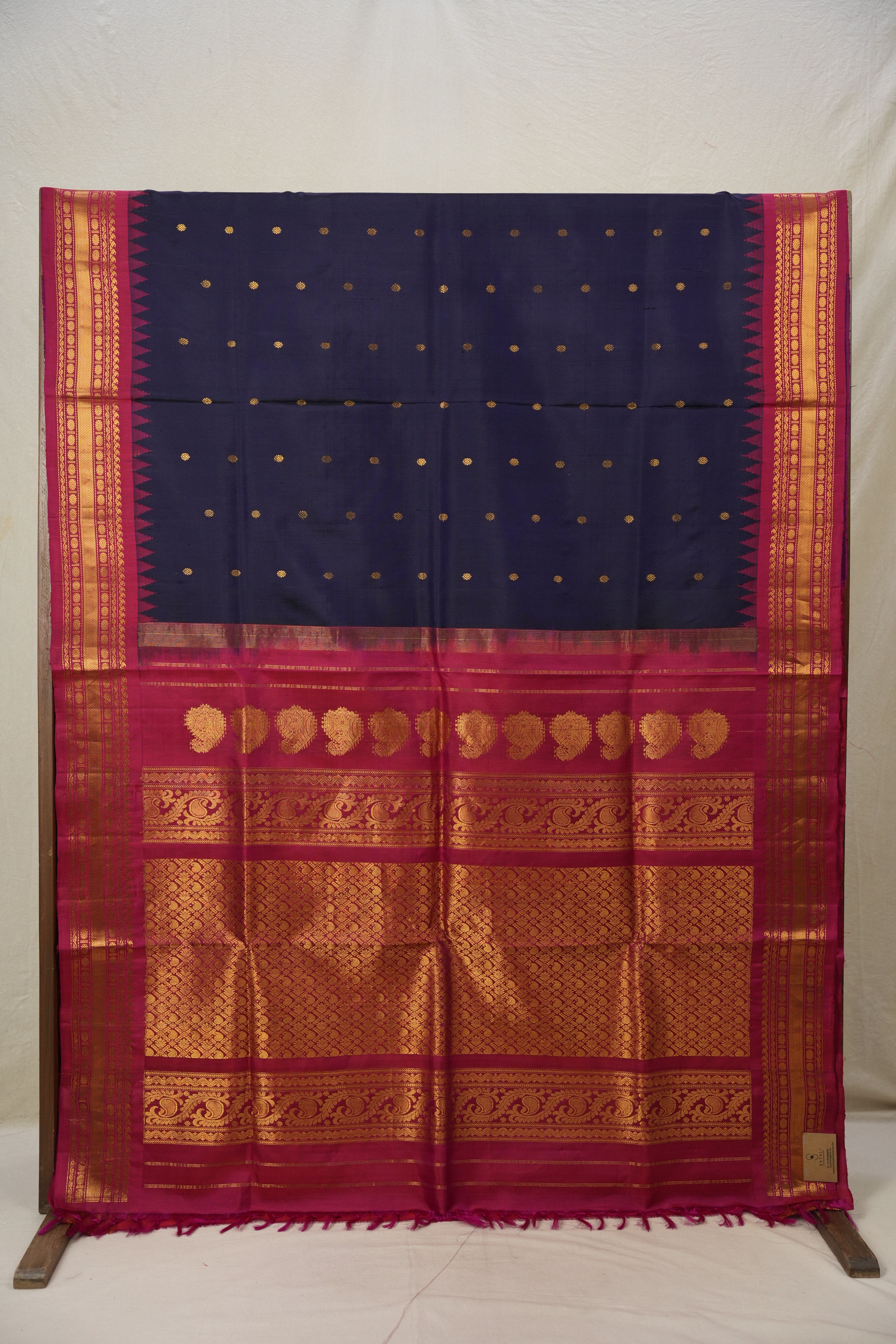 Navy Blue Gadwal Silk Saree - SRNBGSS546