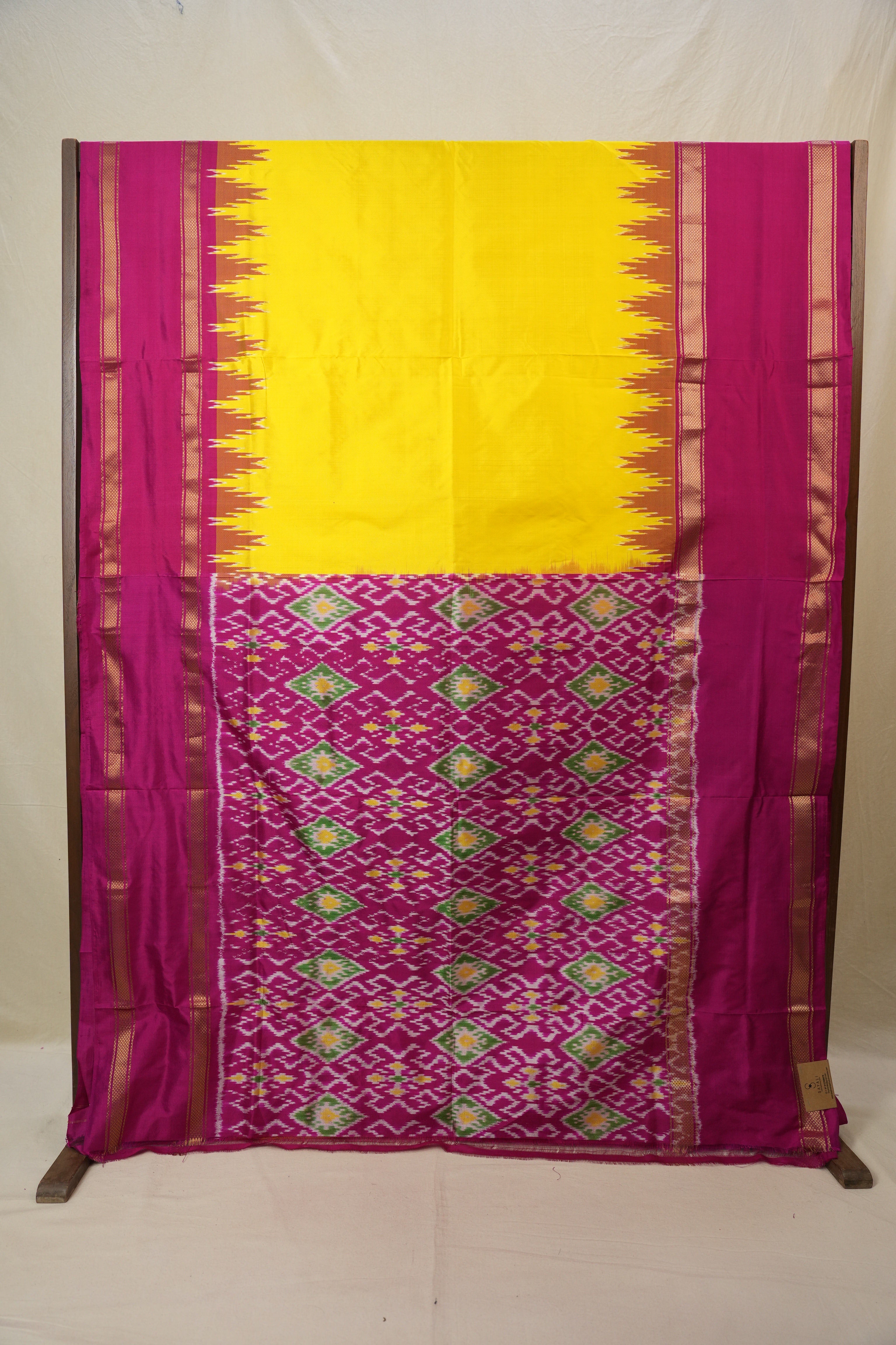 Yellow Pochampalli Silk Ikat Saree - SRYPSIS305