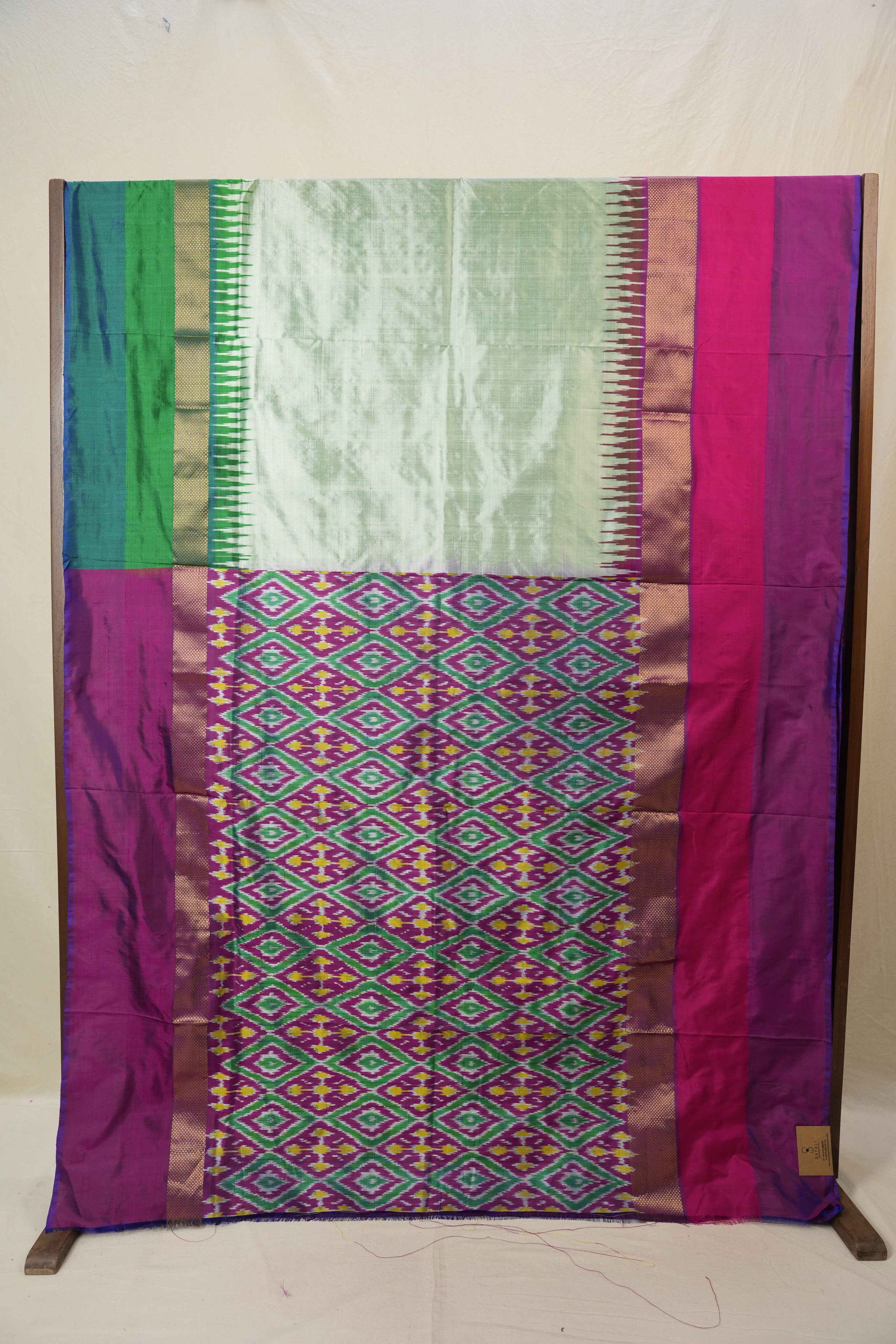 Mint Green Pochampalli Silk Ikat Saree - SRMGPSIS299