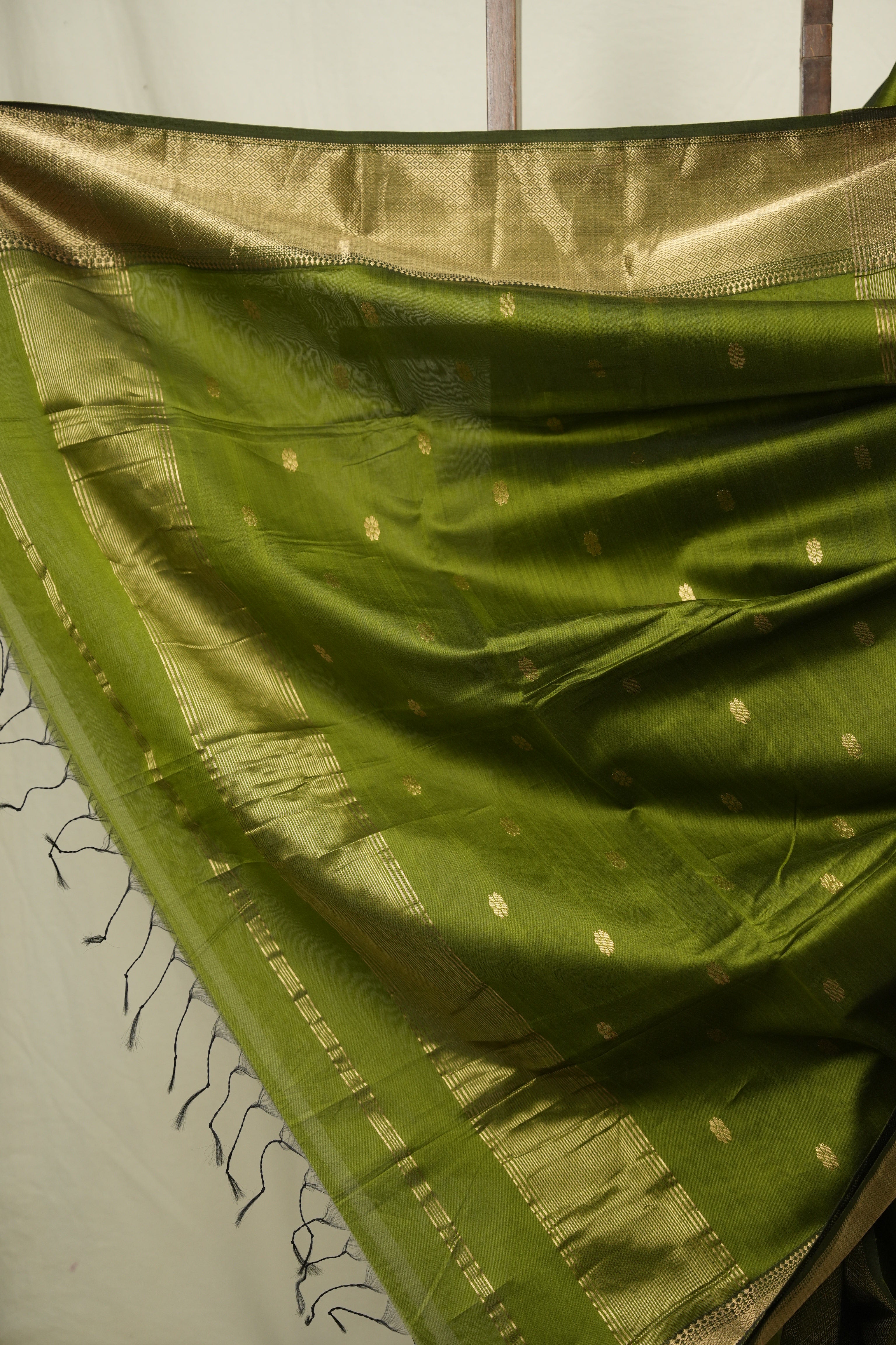 Mehandi Green Maheshwari Saree - SRMGMS1175