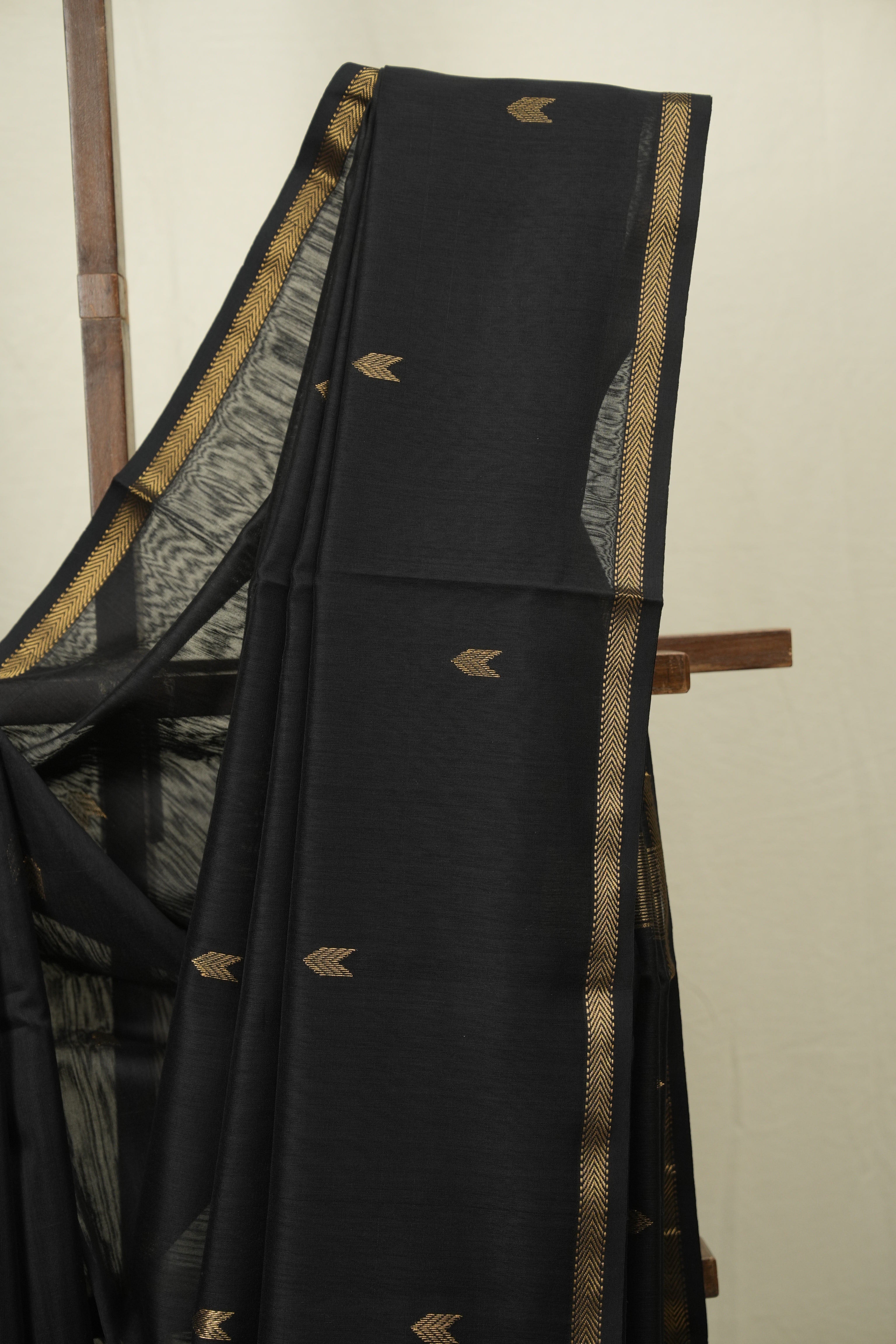 Black Maheshwari Saree - SRBMS1200