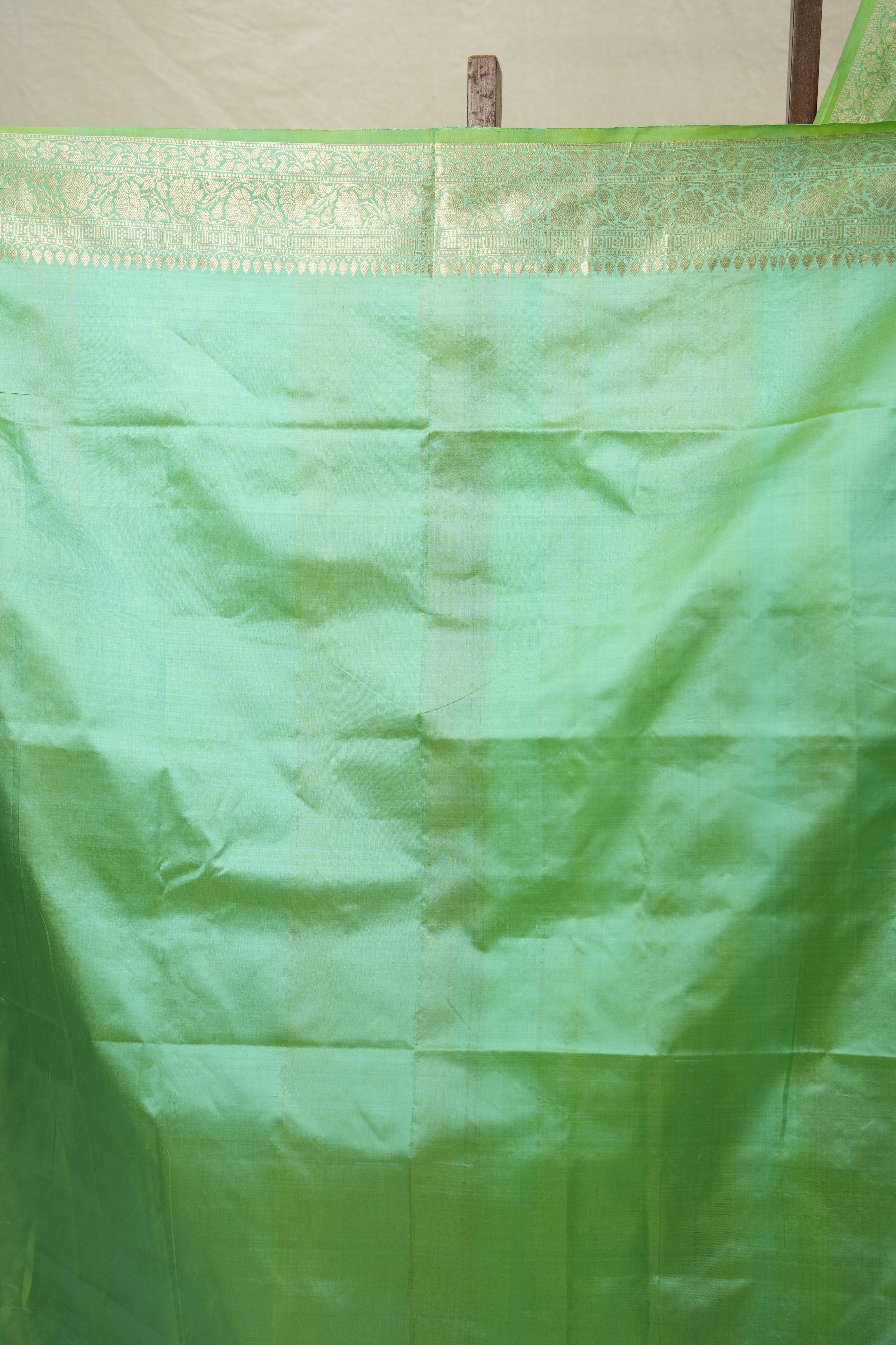 Pista Green Banarasi Silk Saree - SRPGBSS850