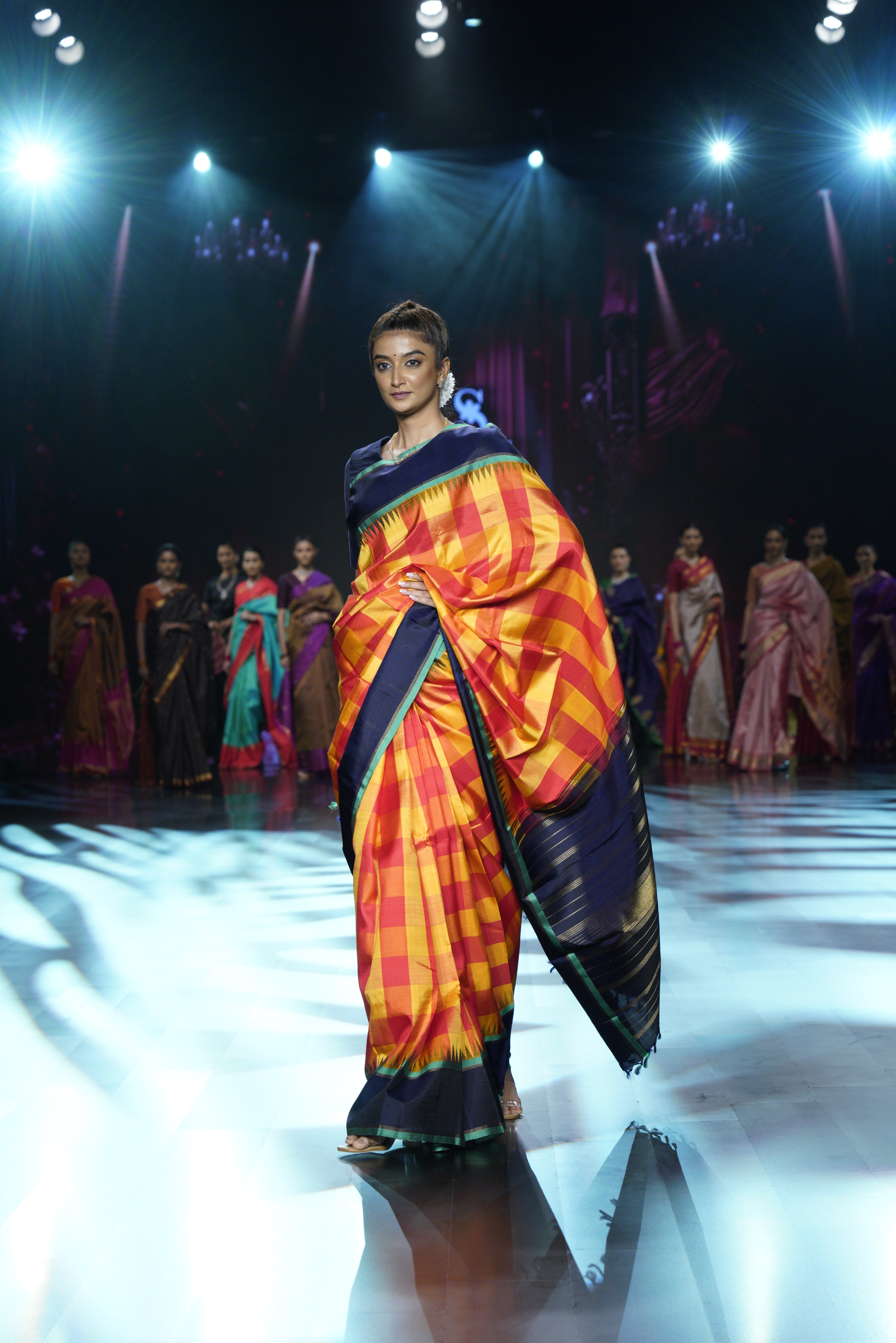 Chitrika Kanjeevaram Silk Saree - Saavari - SSCKSS45