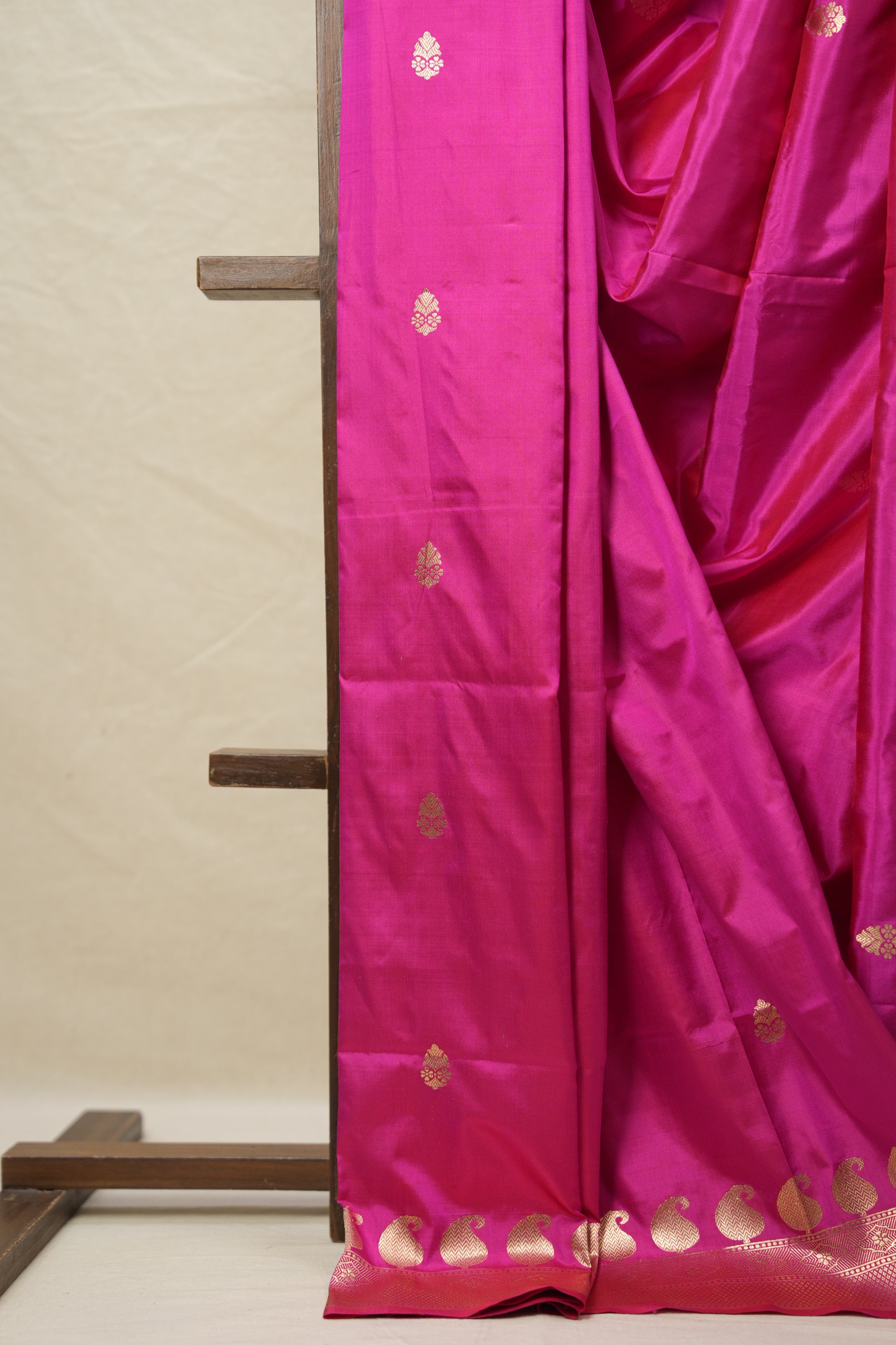 Pink Banarasi Silk Saree - SRPBSS874