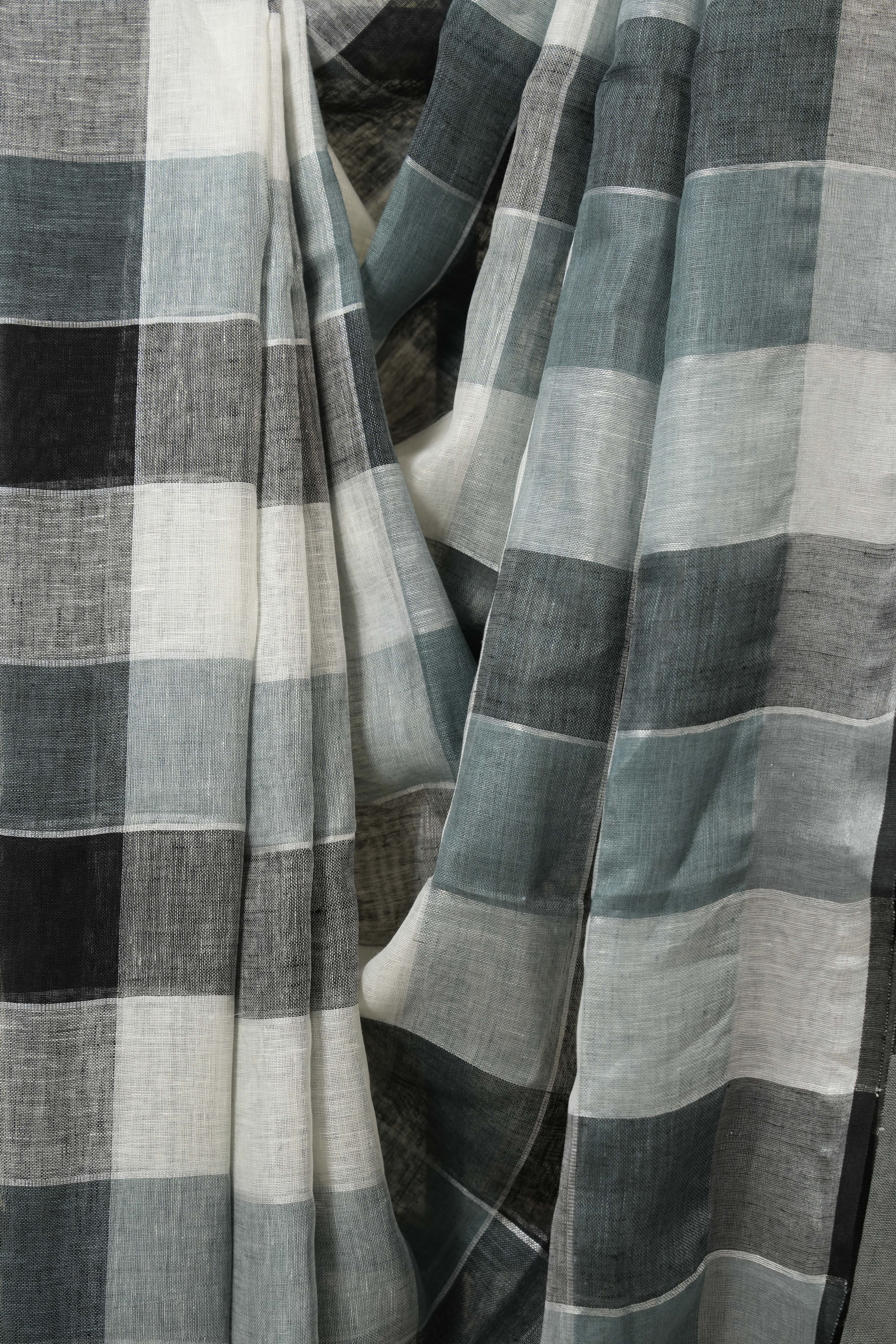 Multicolor Linen Saree With Tassels - SRMLS492