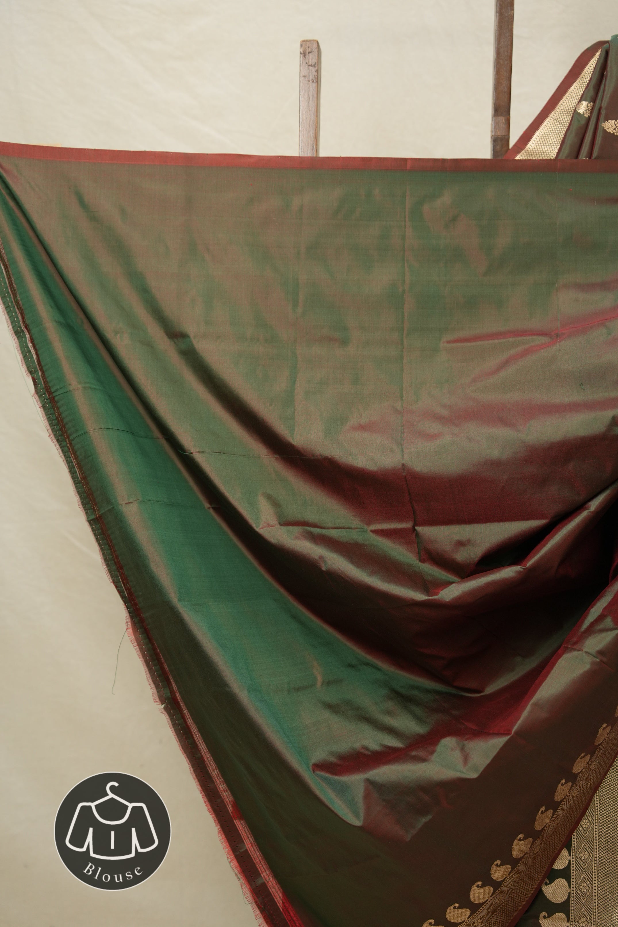 Two Tone Green Banarasi Silk Saree - SRTTGBSS873